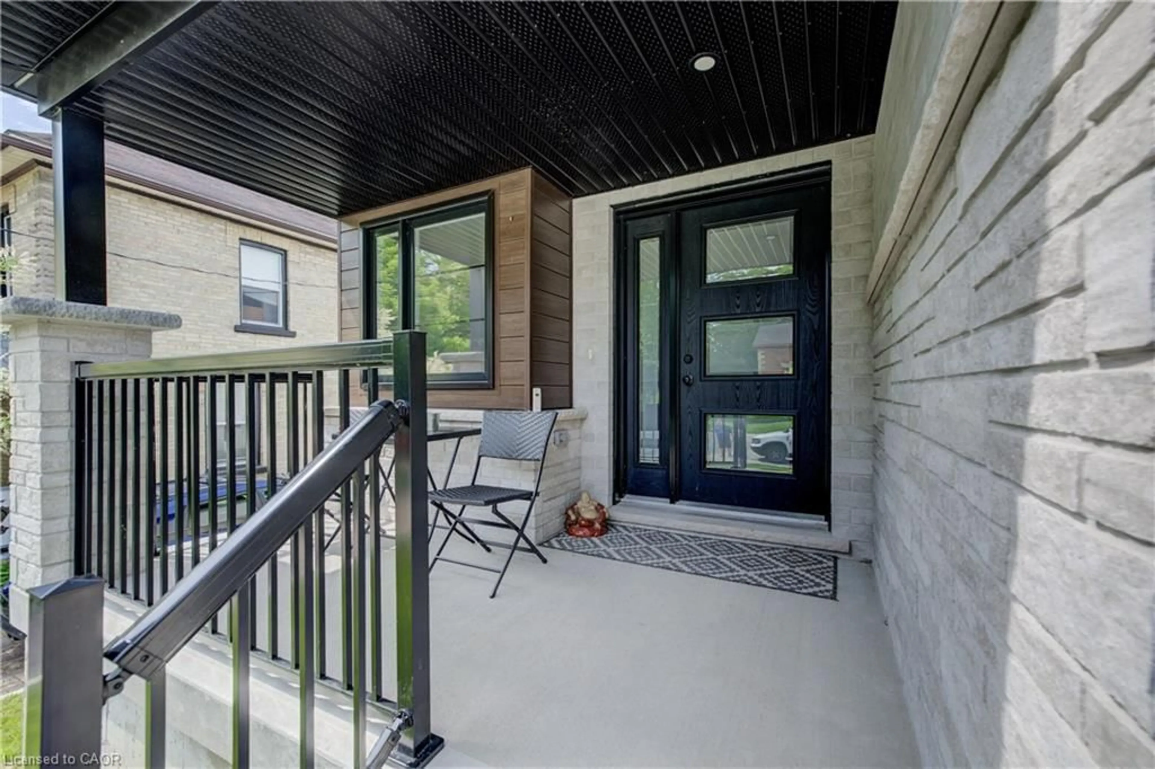 Unknown for 247 Fergus St, Mount Forest Ontario N0G 2L2