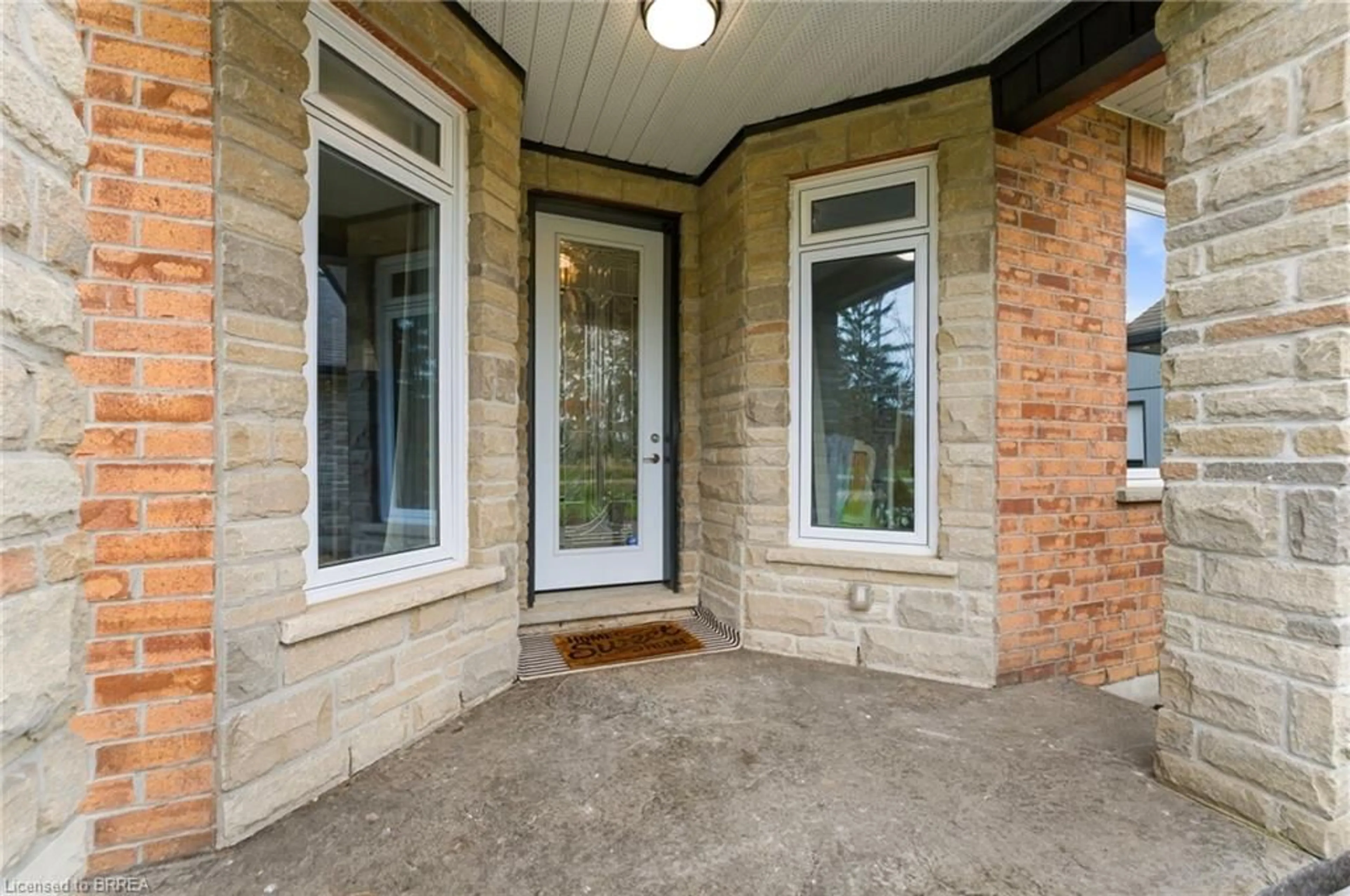 Indoor entryway for 191 Highway 53, Cathcart Ontario N0E 1B0