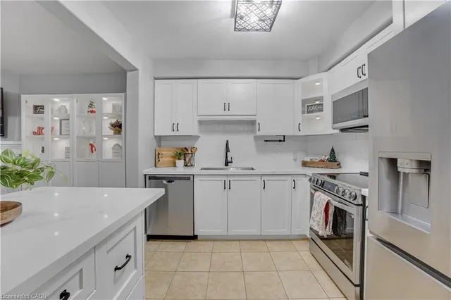 4465 Comfort Cres, Beamsville 5