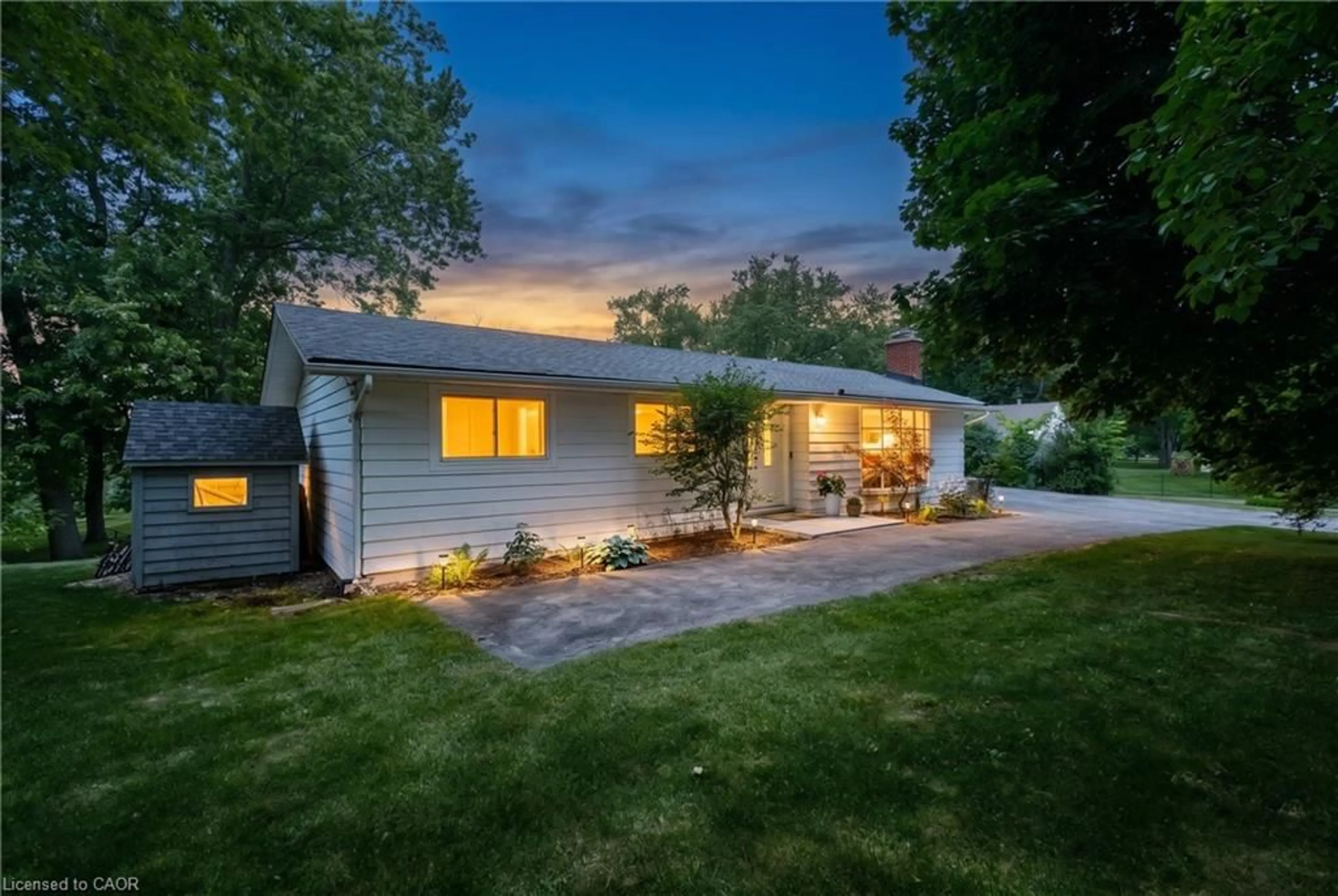 Home with vinyl exterior material, street for 176 Riverbank Dr, Cambridge Ontario N3H 4R6