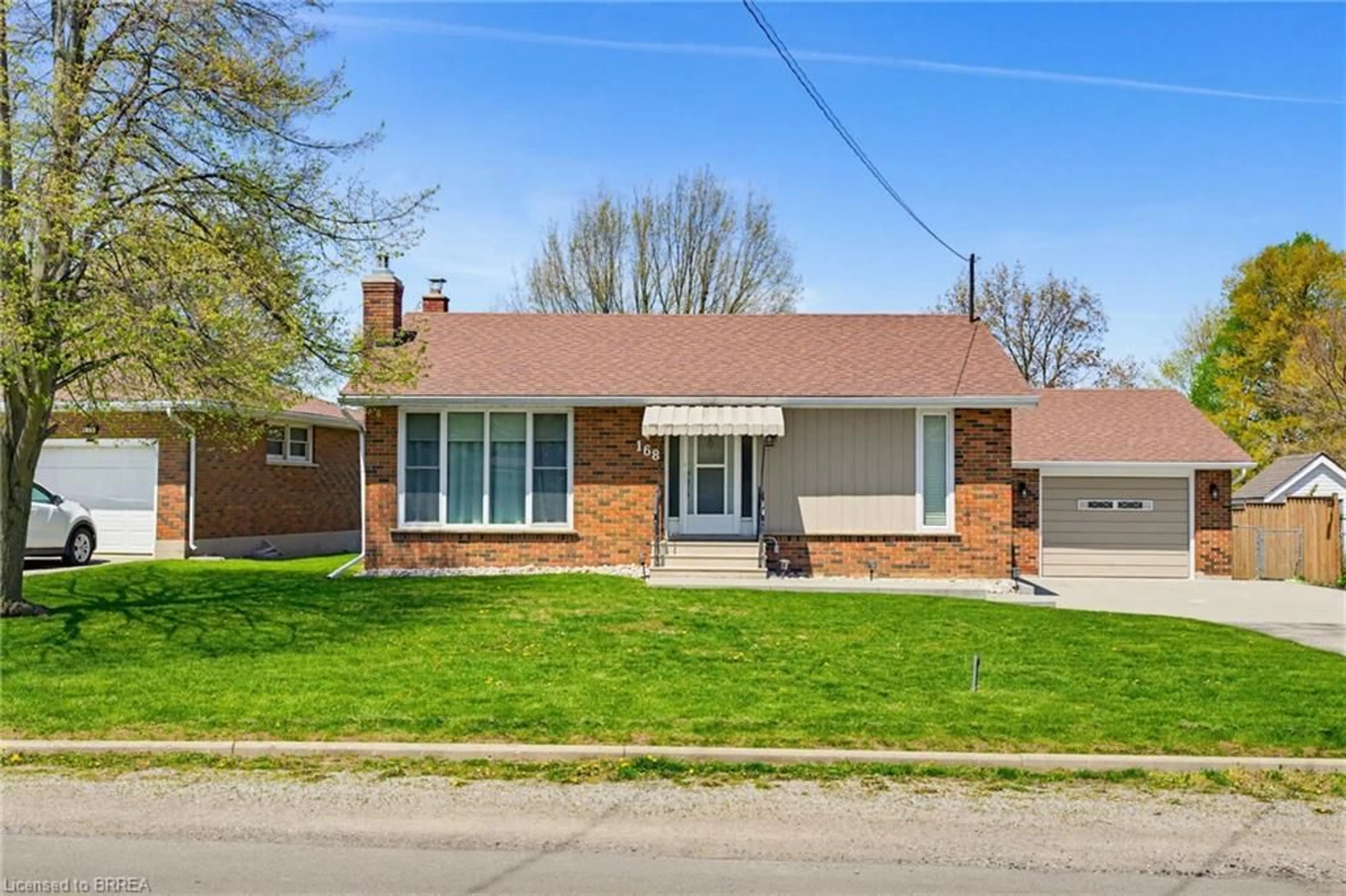 Home with brick exterior material, street for 168 Montclair Cres, Waterford Ontario N0E 1Y0