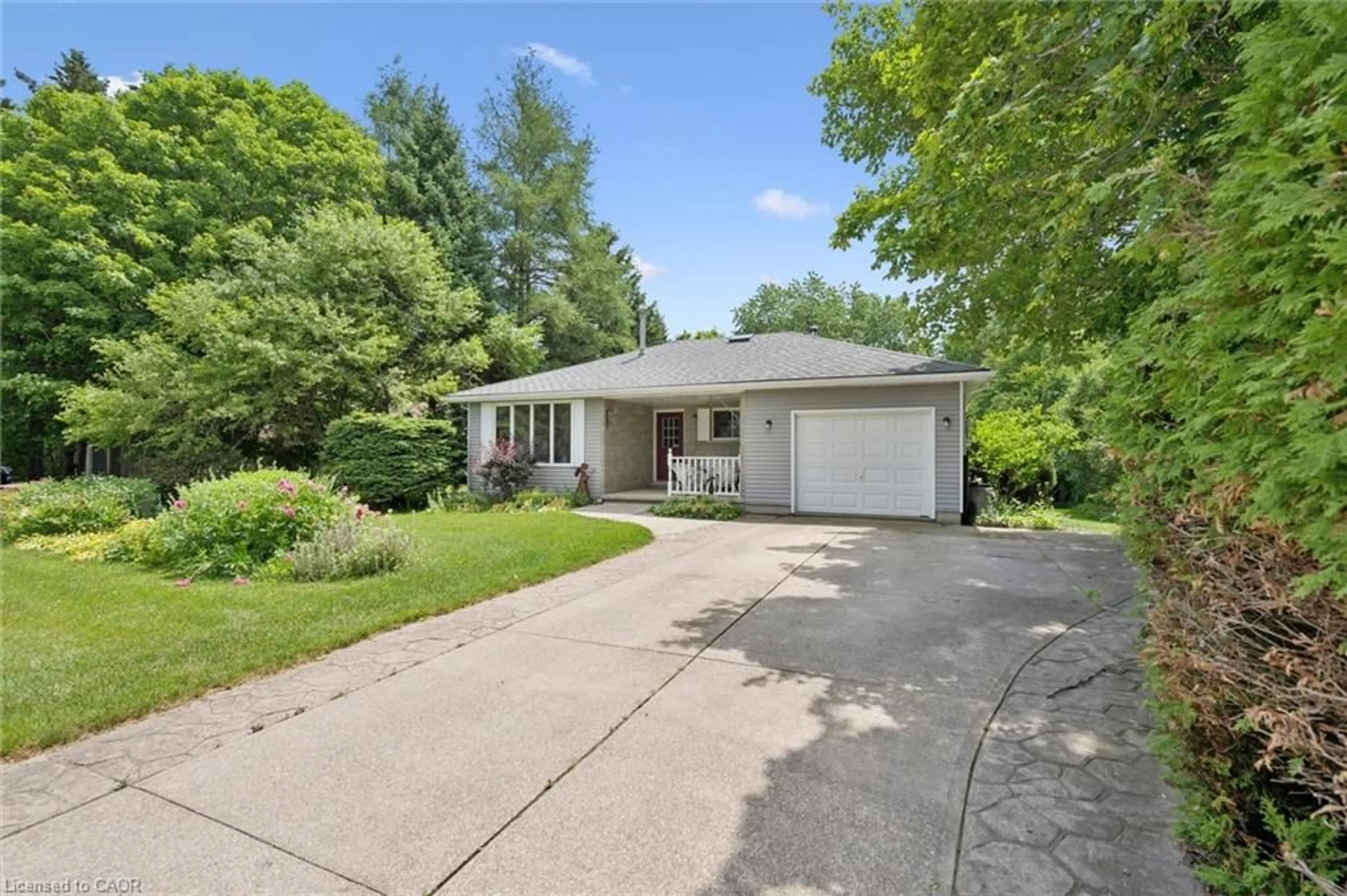 Unknown for 27 Atchison Lane, Fergus Ontario N1M 3L1