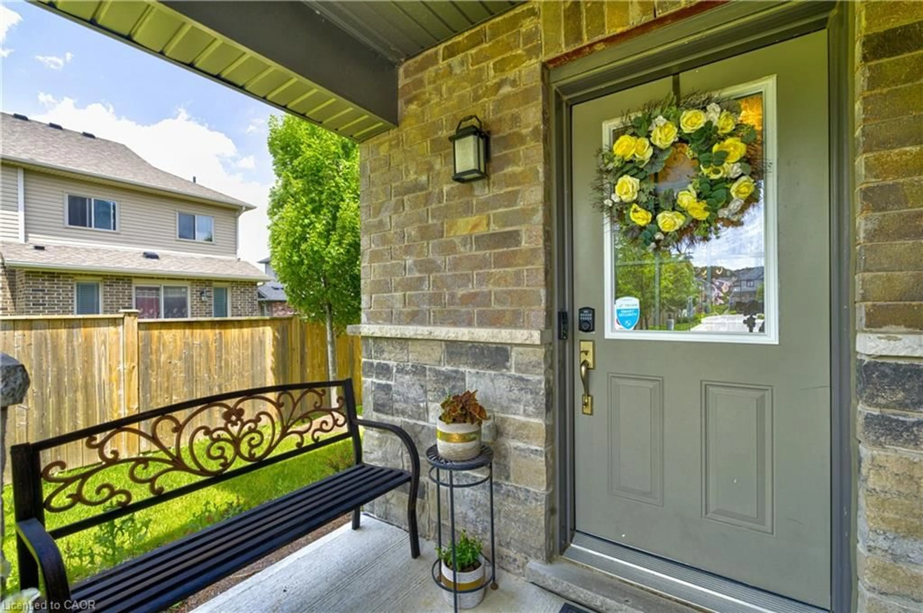 Indoor entryway for 145 South Creek Dr #A1, Kitchener Ontario N2P 0E1