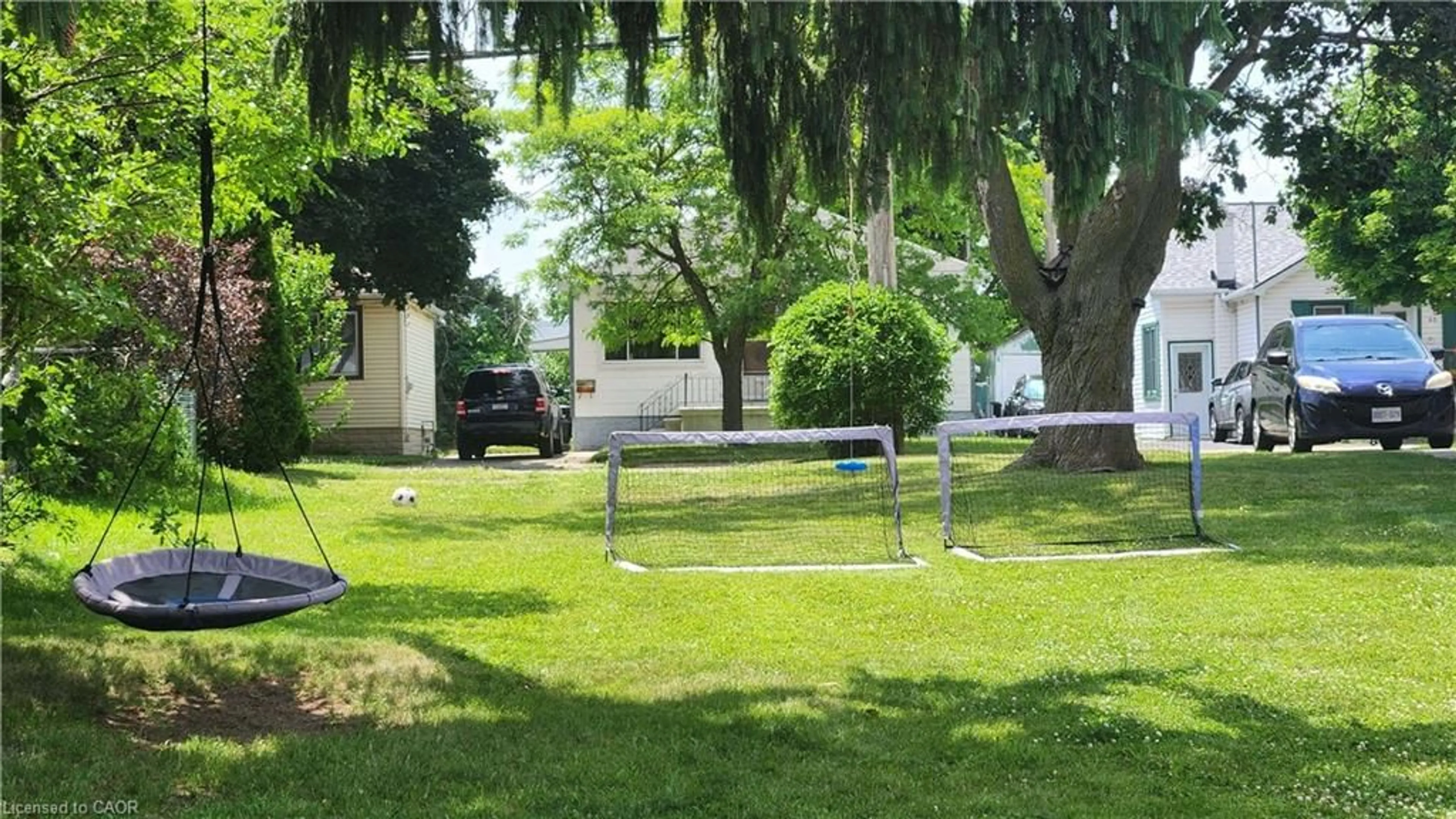 Unknown for 49 Norfolk Ave, Cambridge Ontario N1R 3T7