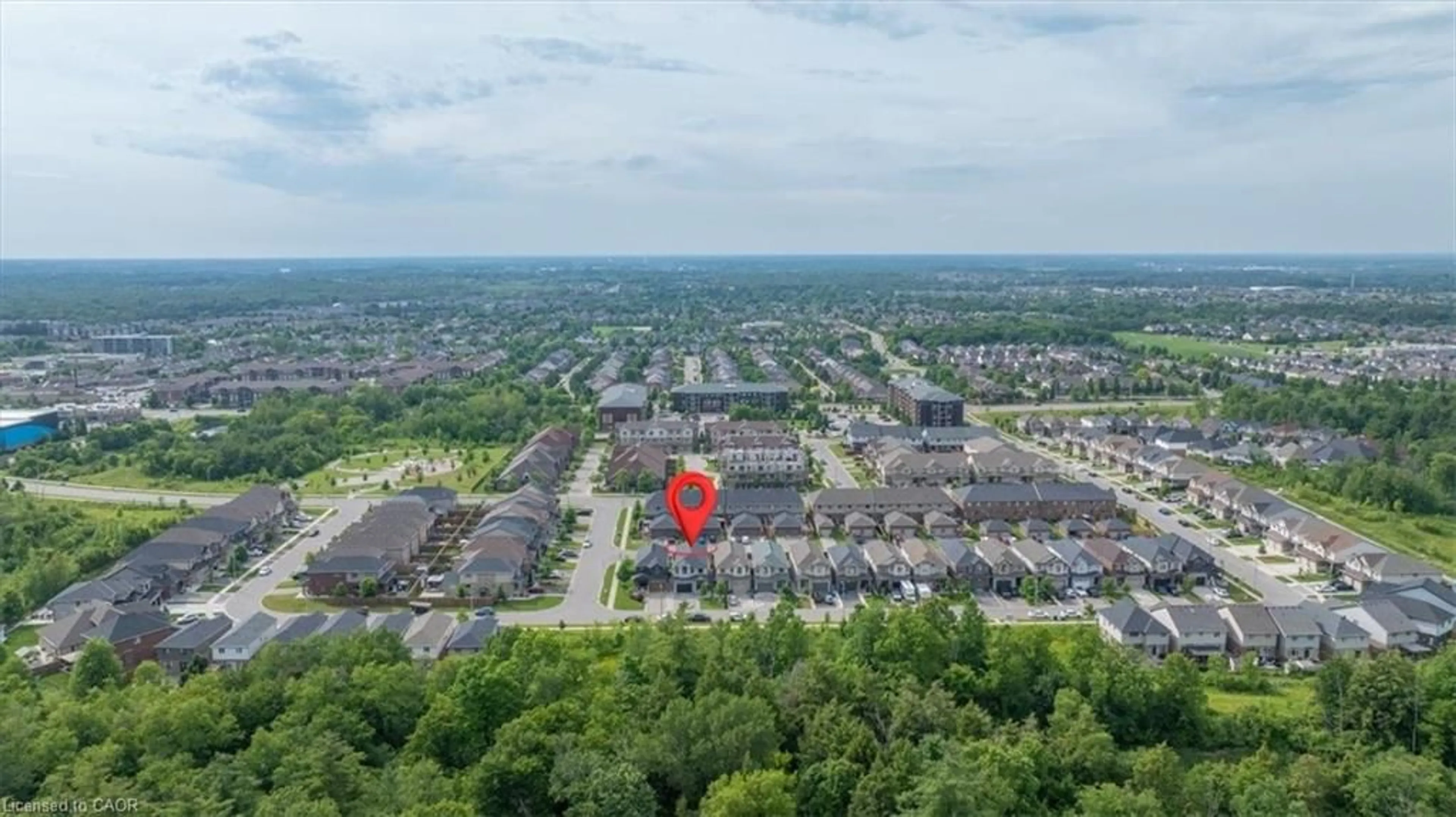 A pic from outside/outdoor area/front of a property/back of a property/a pic from drone, unknown for 121 Dallan Dr, Guelph Ontario N1L 0N3
