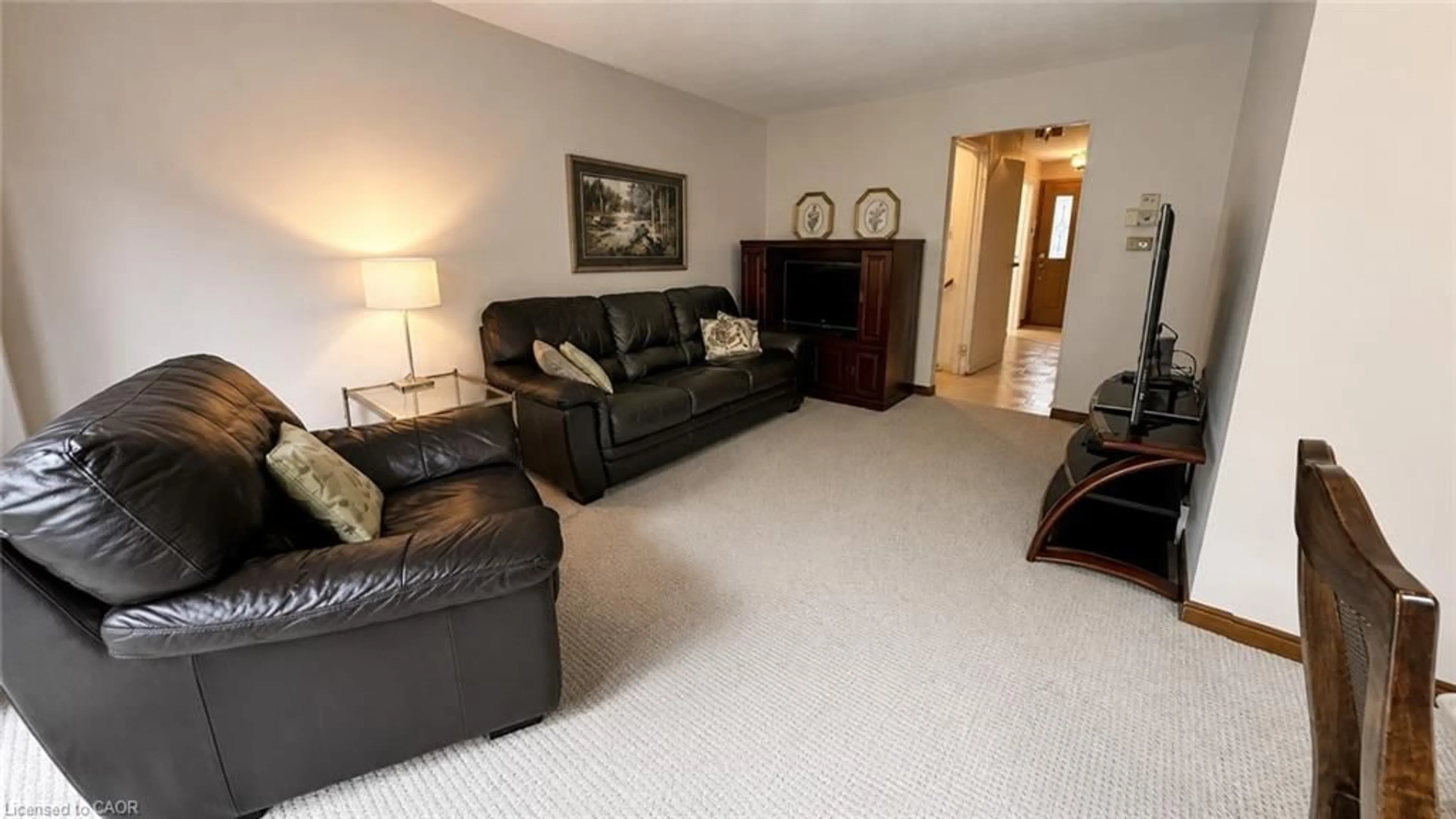 Living room with furniture, unknown for 92 Mount Albion Rd, Hamilton Ontario L8K 5S6