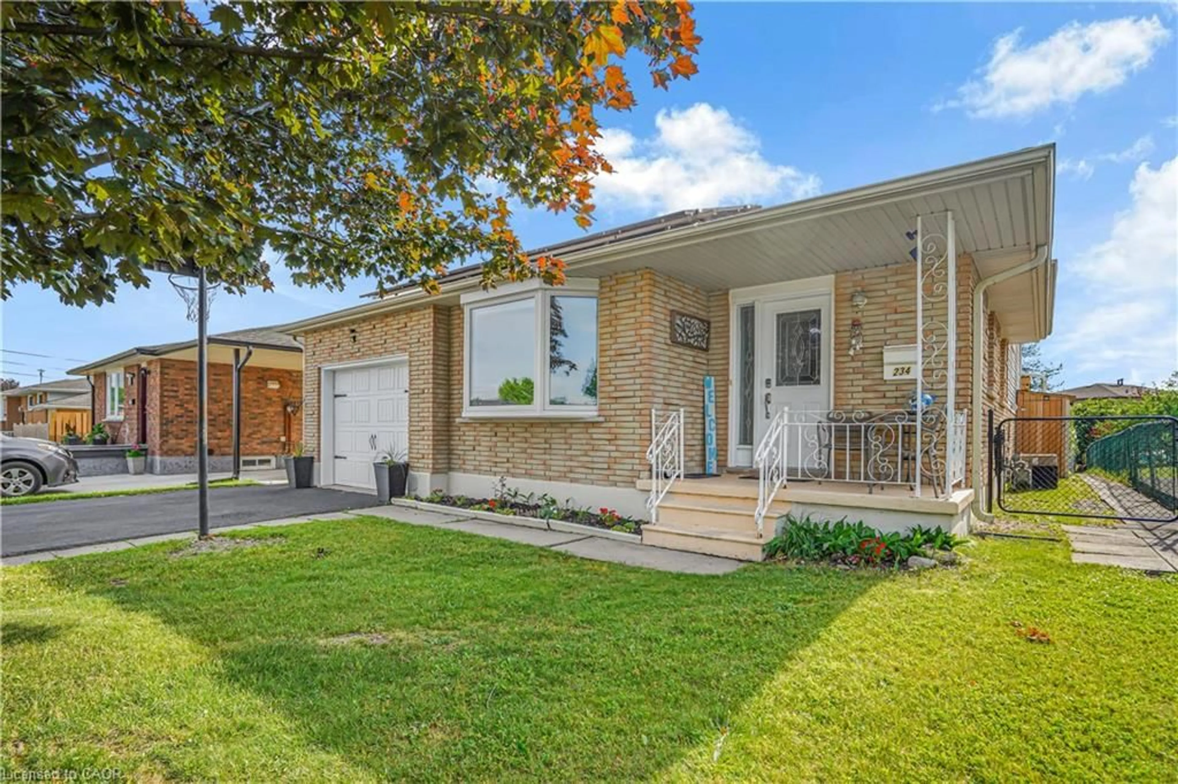 Home with brick exterior material, street for 234 Thunderbird Dr, Cambridge Ontario N1R 6H5