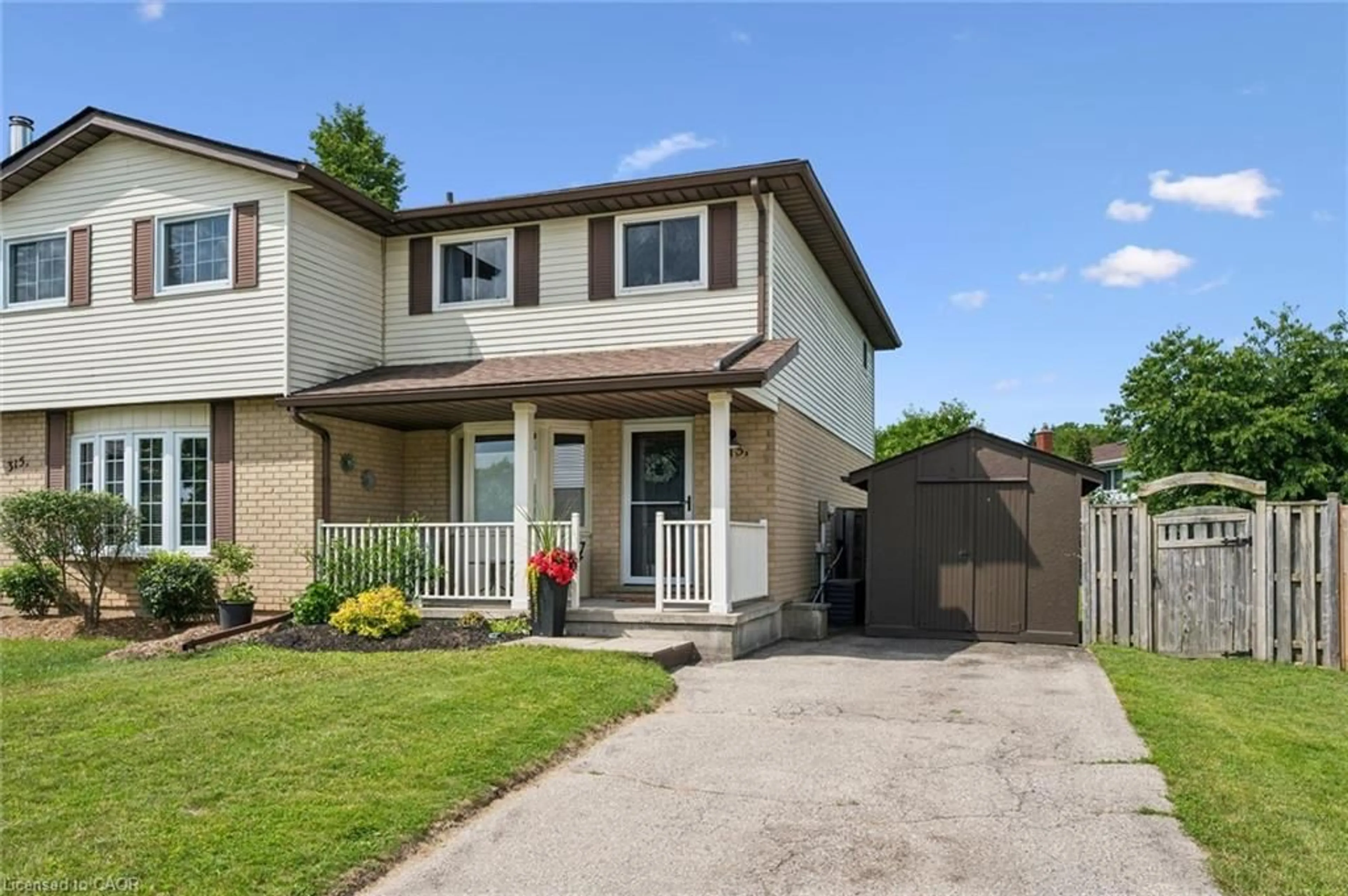 Home with vinyl exterior material, street for 315 Mayview Cres #B, Waterloo Ontario N2V 1P6