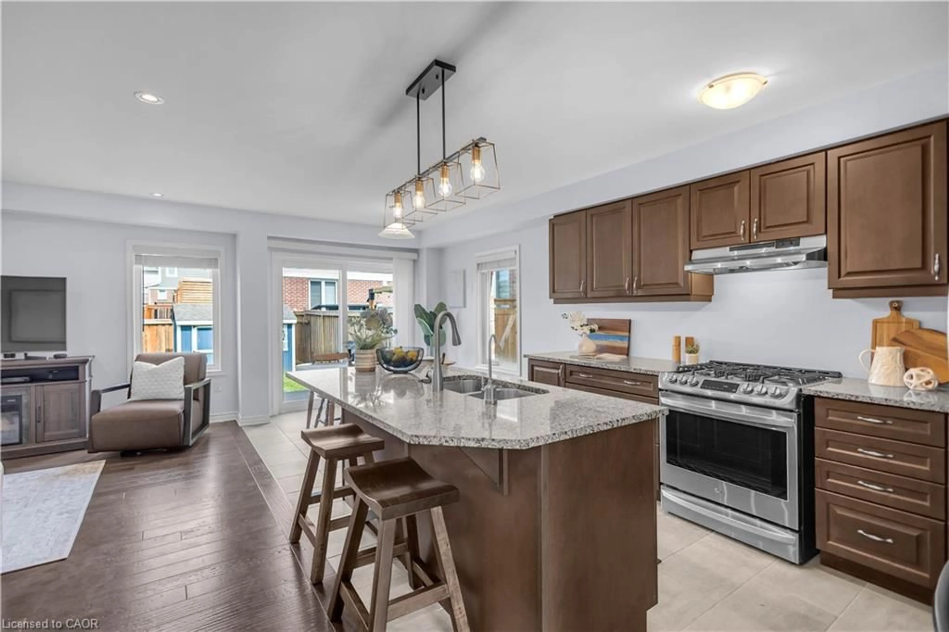 Open concept kitchen, ceramic/tile floor for 515 Equestrian Way, Cambridge Ontario N3E 0B5