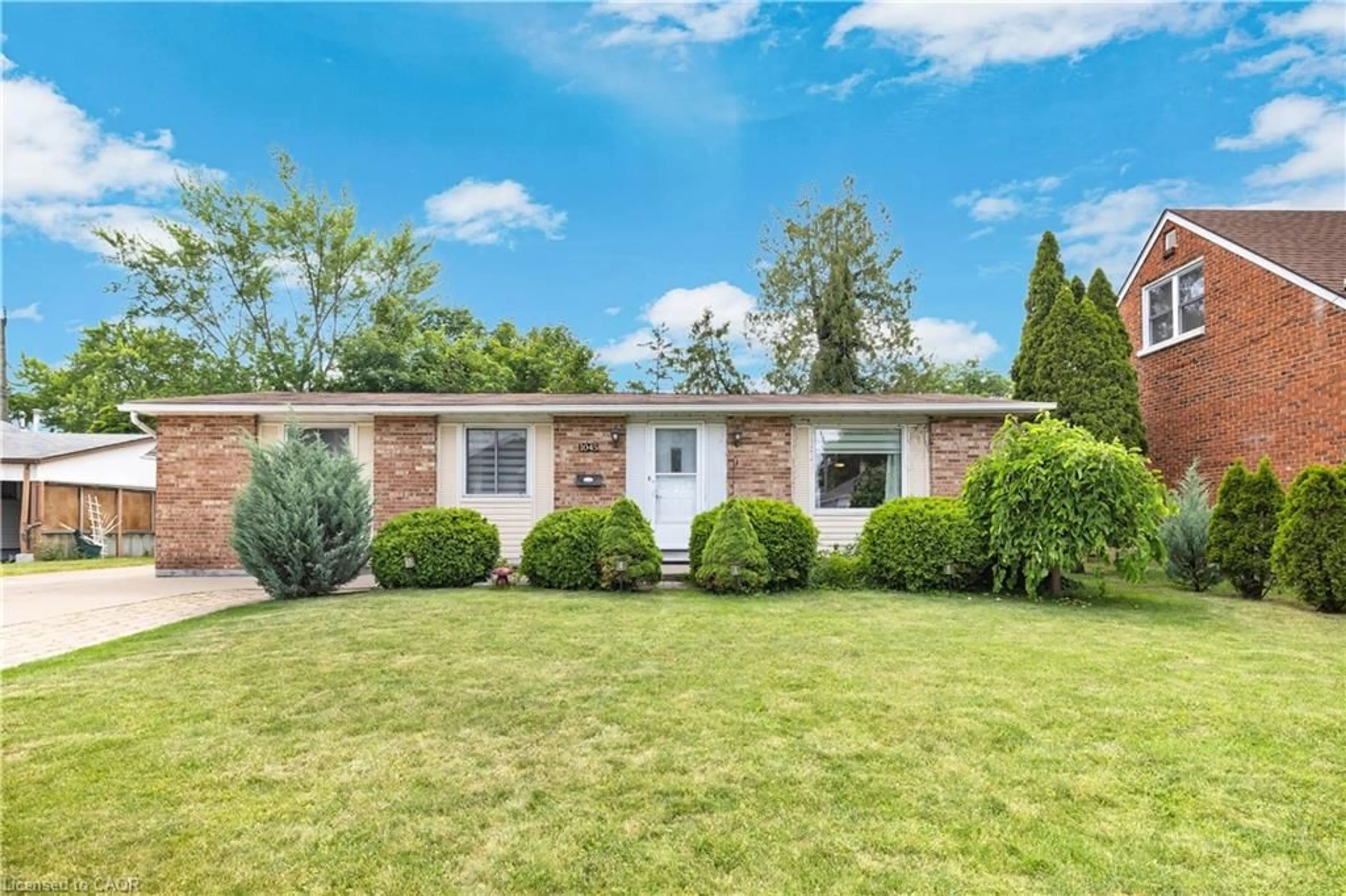 Unknown for 1045 Reedmere Rd, Windsor Ontario N8S 2L9