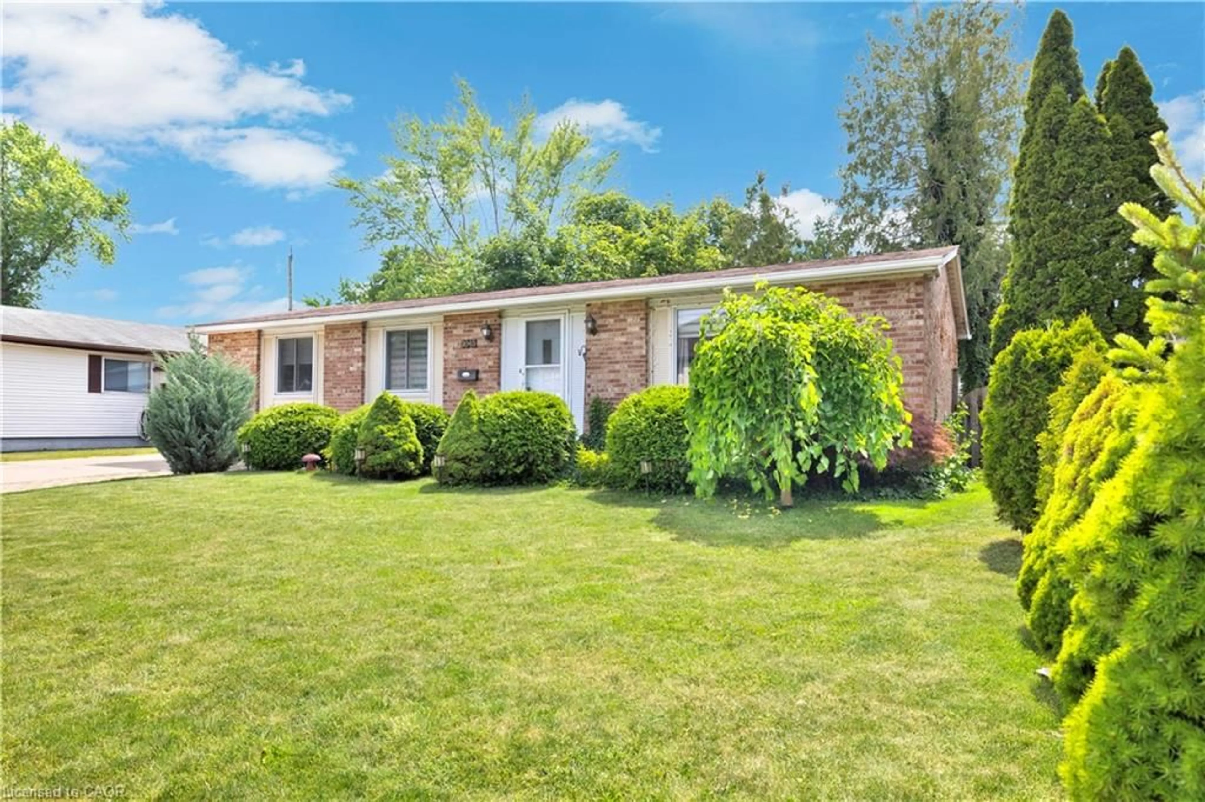 Unknown for 1045 Reedmere Rd, Windsor Ontario N8S 2L9