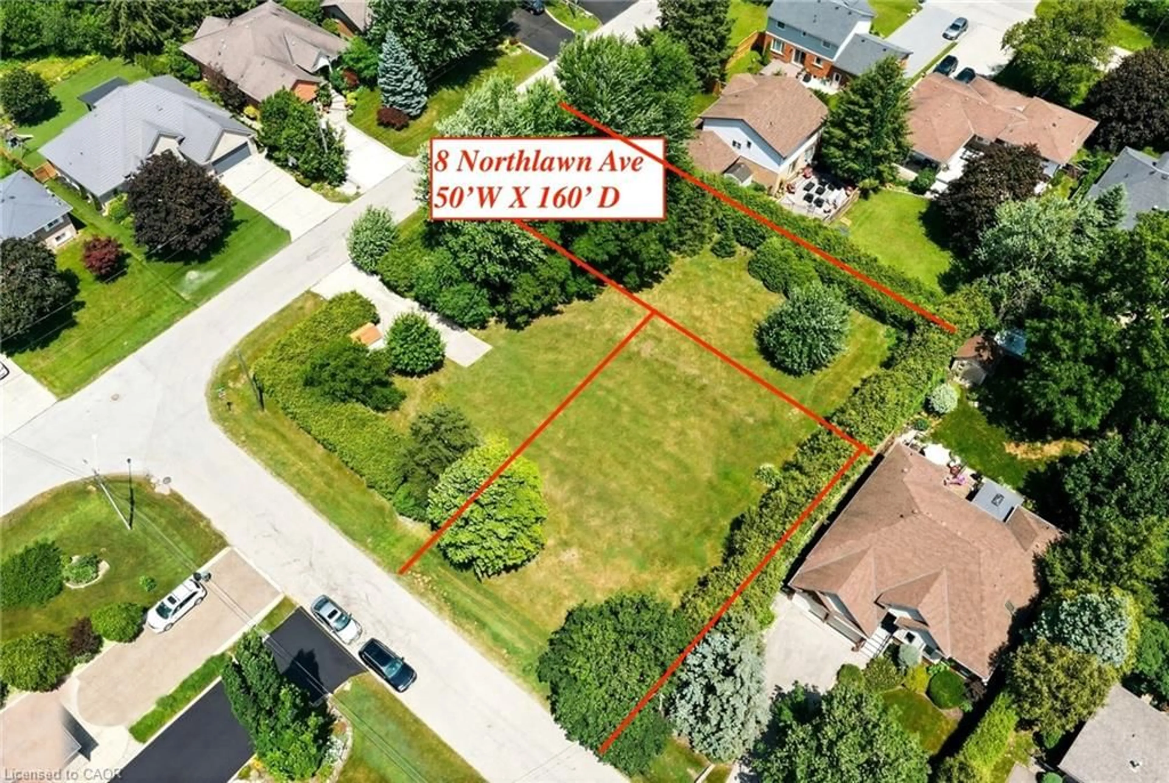 A pic from outside/outdoor area/front of a property/back of a property/a pic from drone, street for 8 Northlawn Ave, Waterdown Ontario L0R 2H0