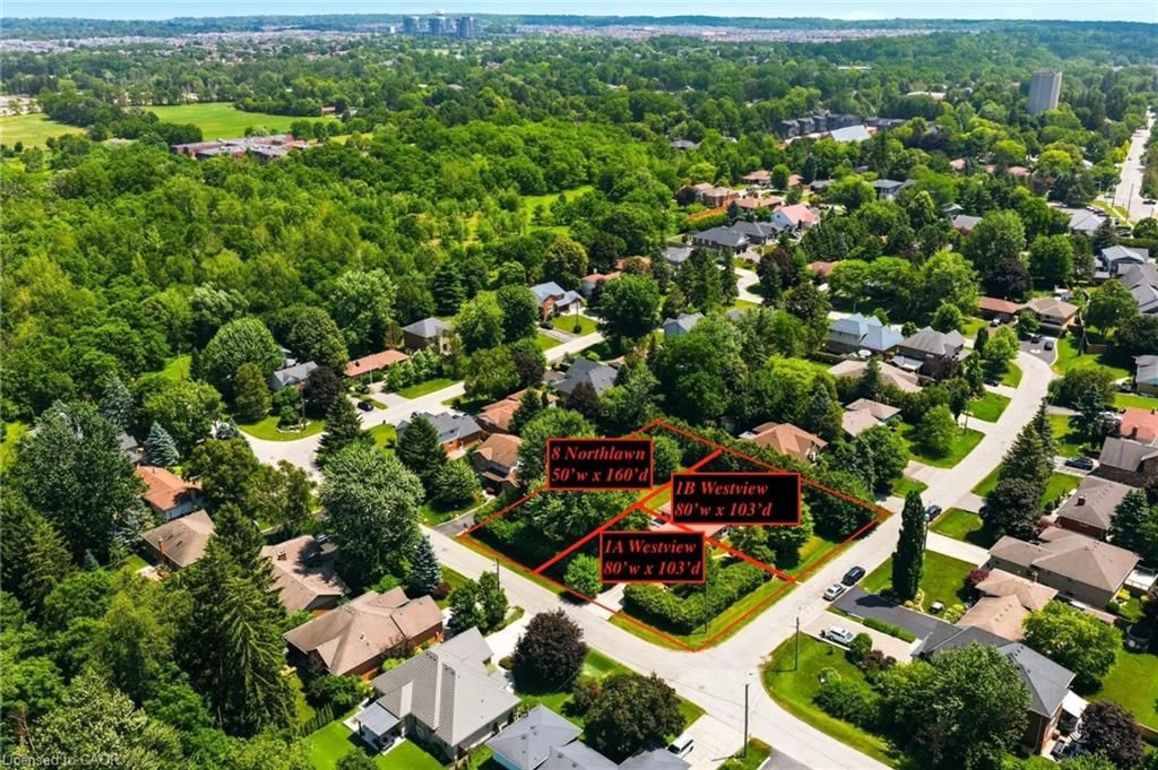 A pic from outside/outdoor area/front of a property/back of a property/a pic from drone, street for 8 Northlawn Ave, Waterdown Ontario L0R 2H0