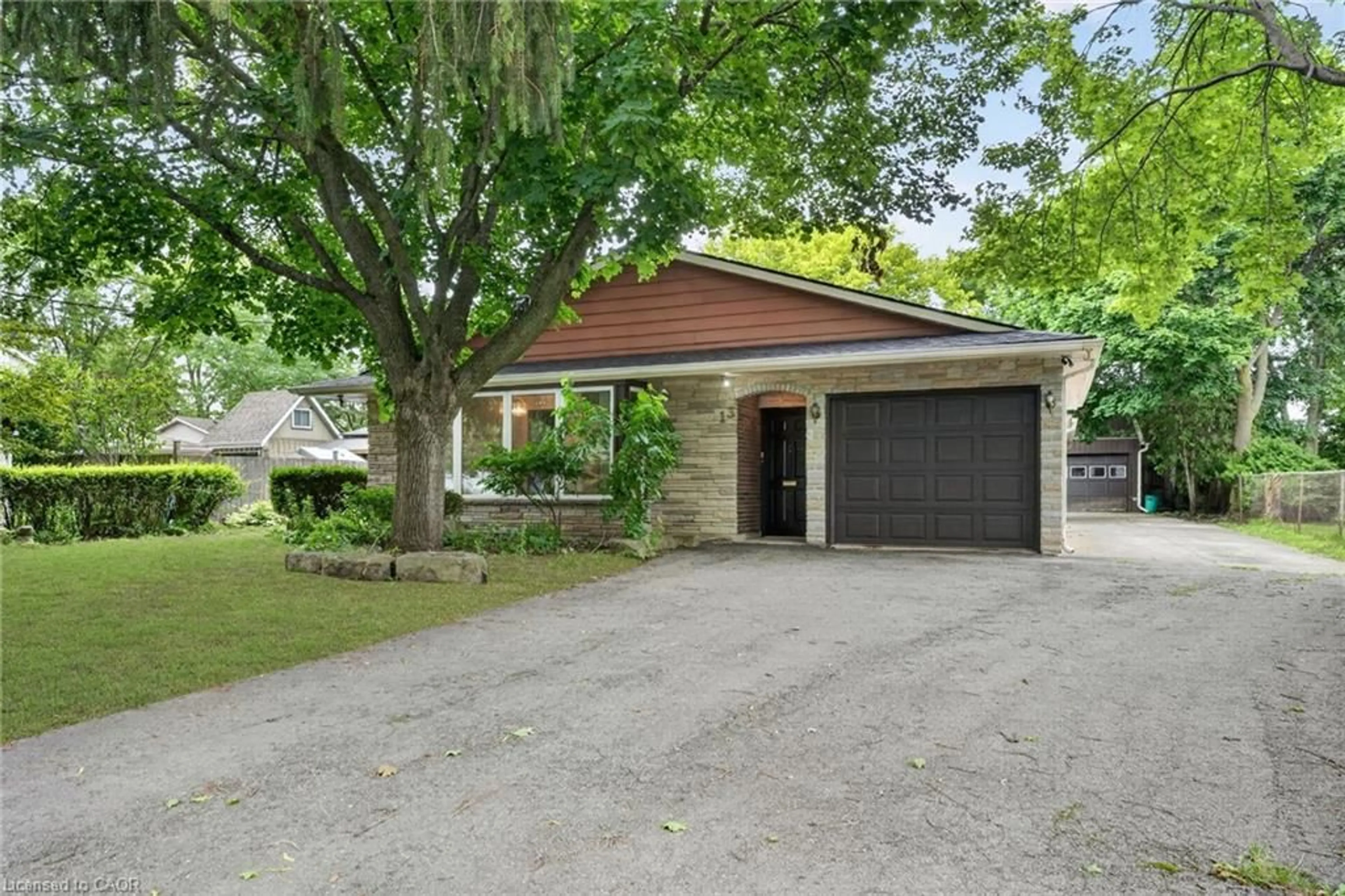 Unknown for 13 Wade Rd, Smithville Ontario L0R 2A0