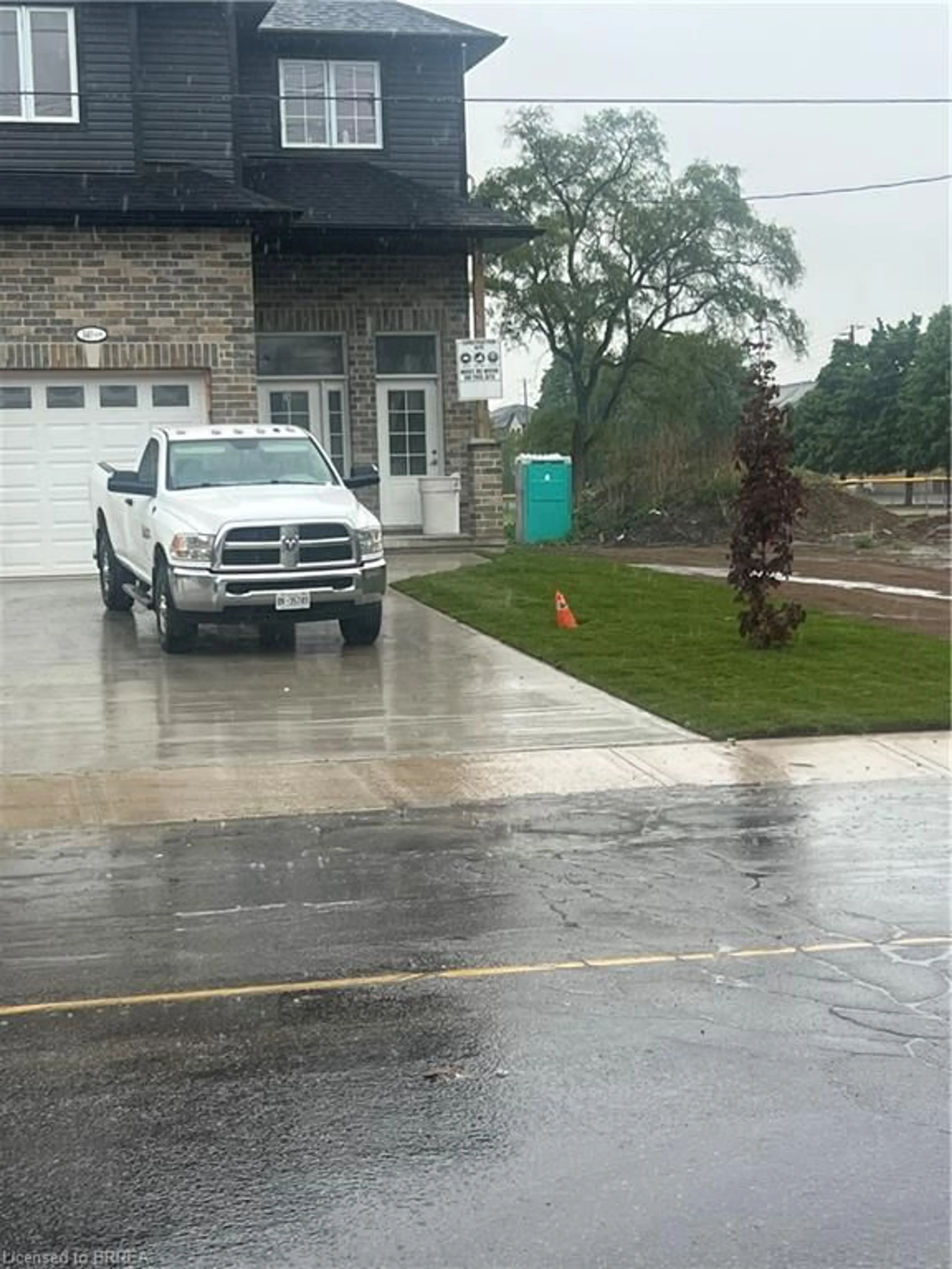 Unknown for 140 Mary St, Brantford Ontario N3S 3B9