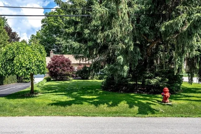 803 Montgomery Dr, Ancaster 2