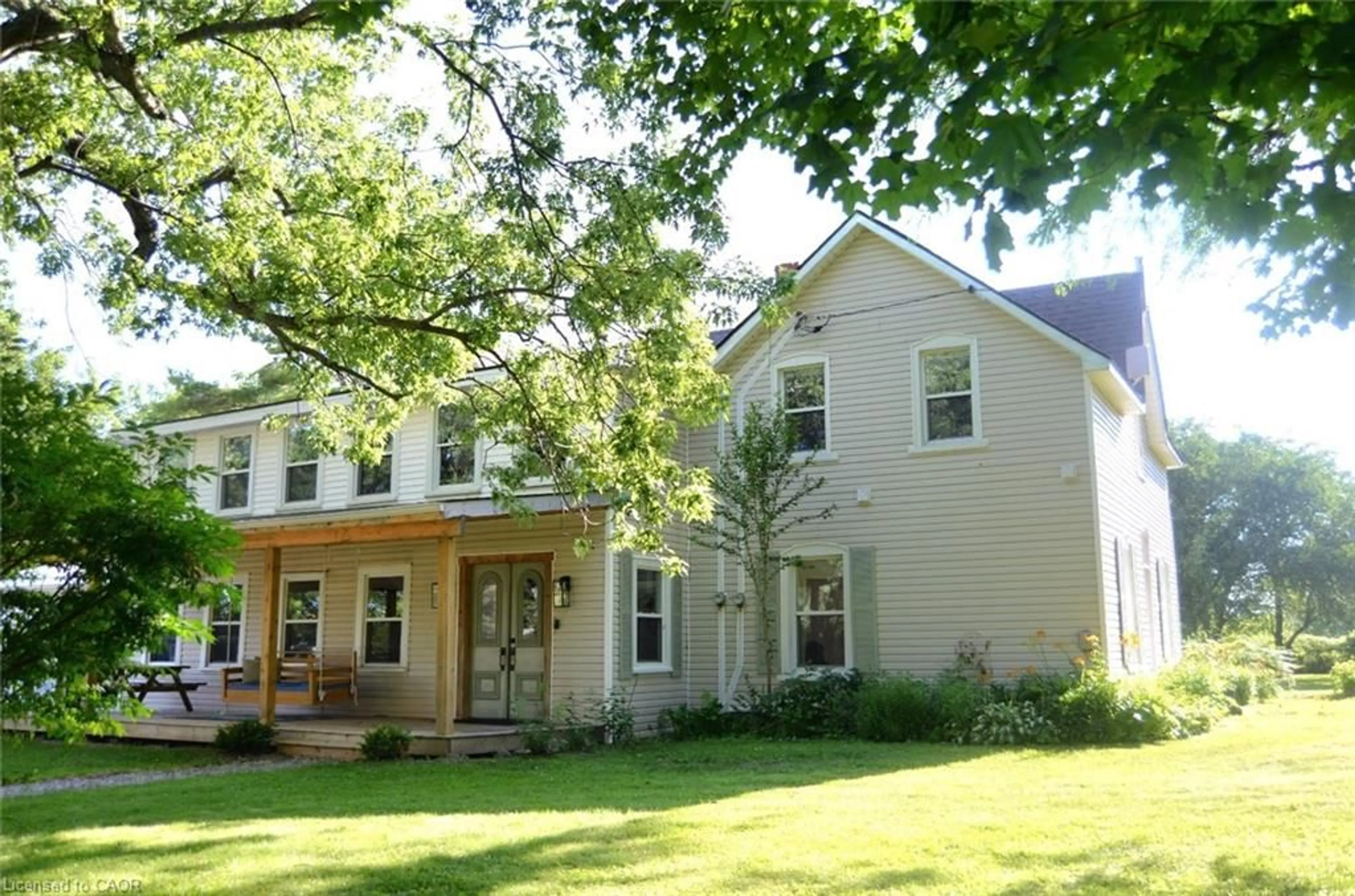 Patio, building for 874 Concession 14 Townsend, Simcoe Ontario N3Y 4K3