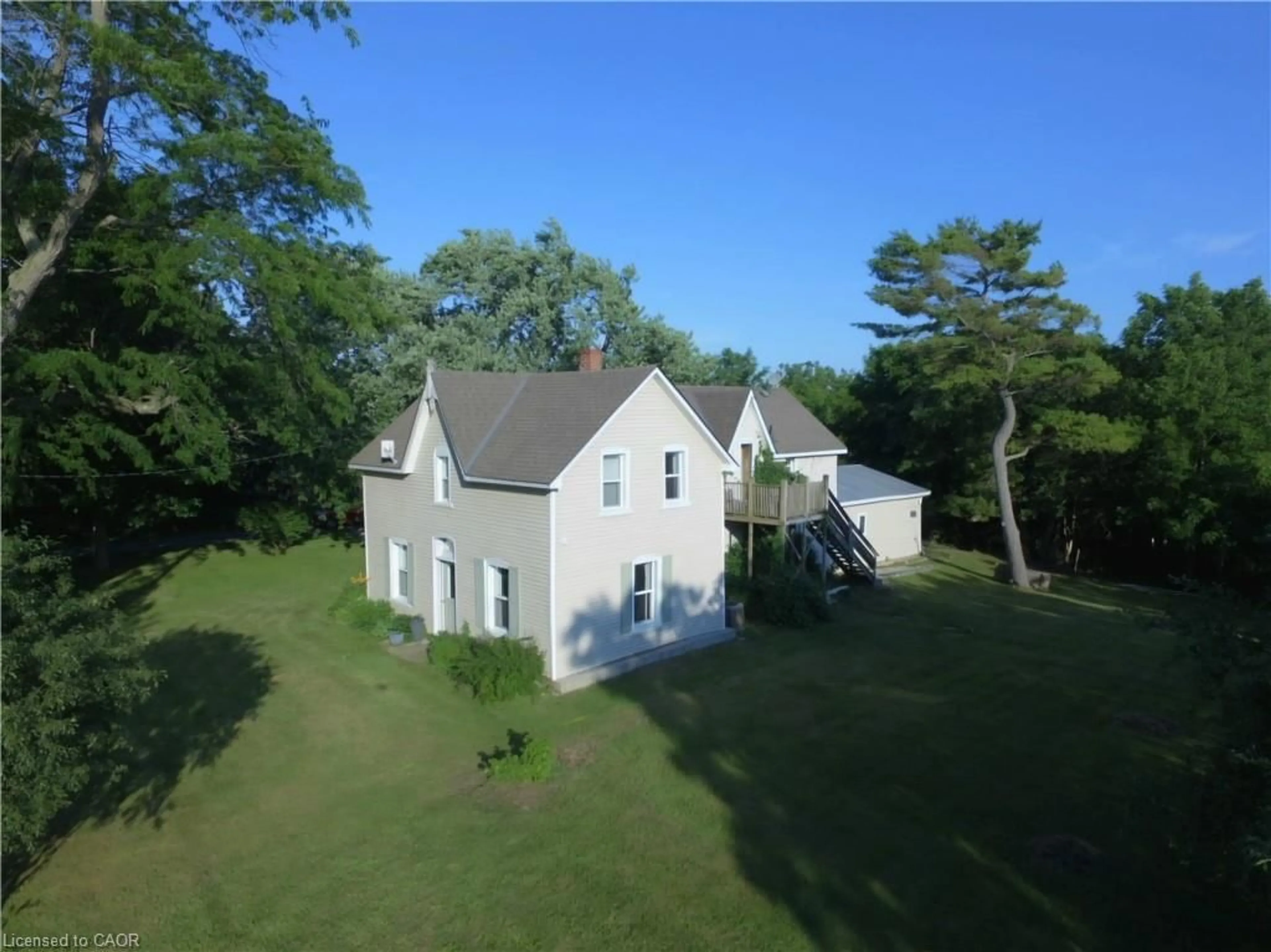A pic from outside/outdoor area/front of a property/back of a property/a pic from drone, building for 874 Concession 14 Townsend, Simcoe Ontario N3Y 4K3