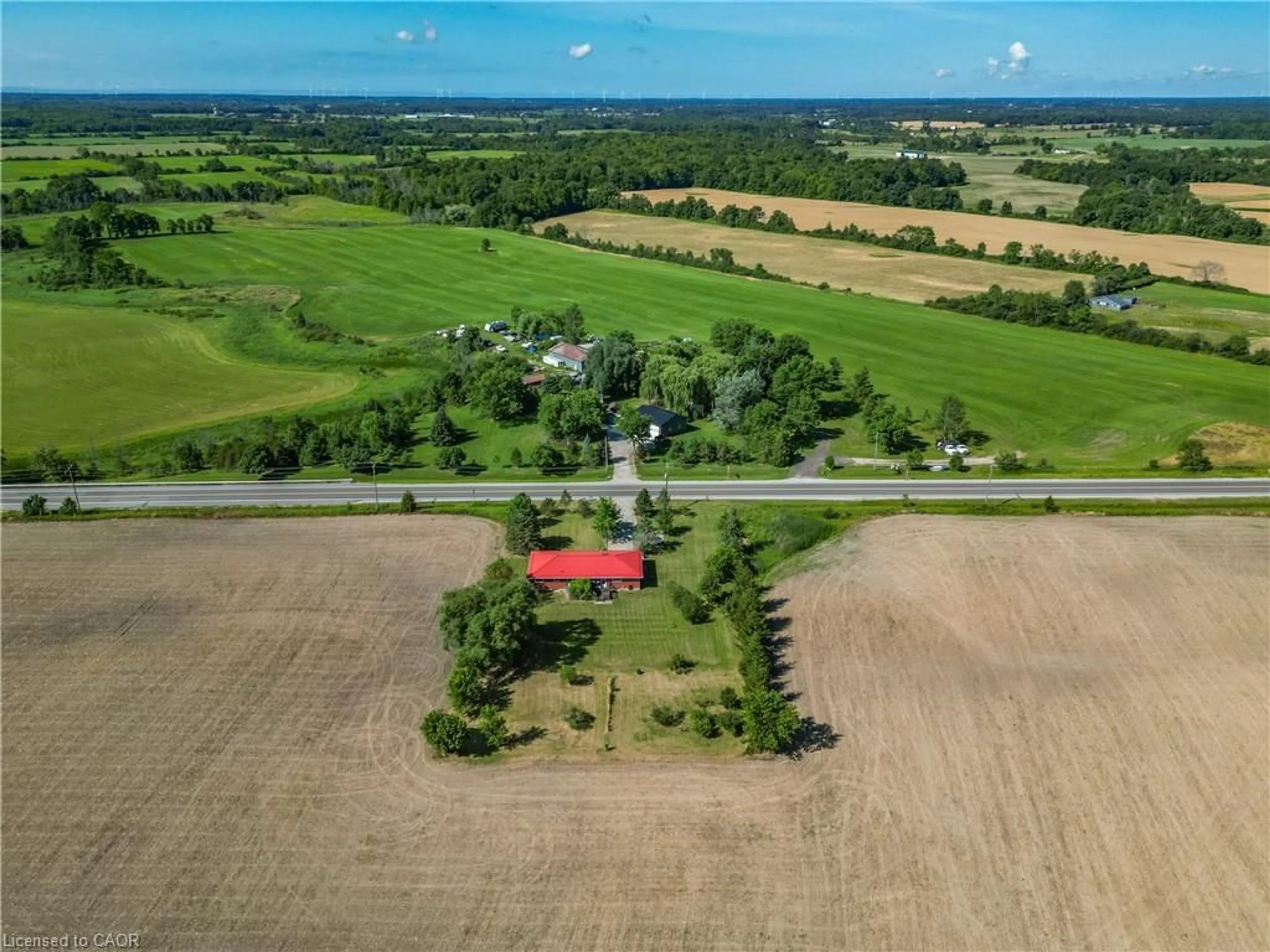 A pic from outside/outdoor area/front of a property/back of a property/a pic from drone, unknown for 7205 Highway 3, Dunnville Ontario N1A 2W1