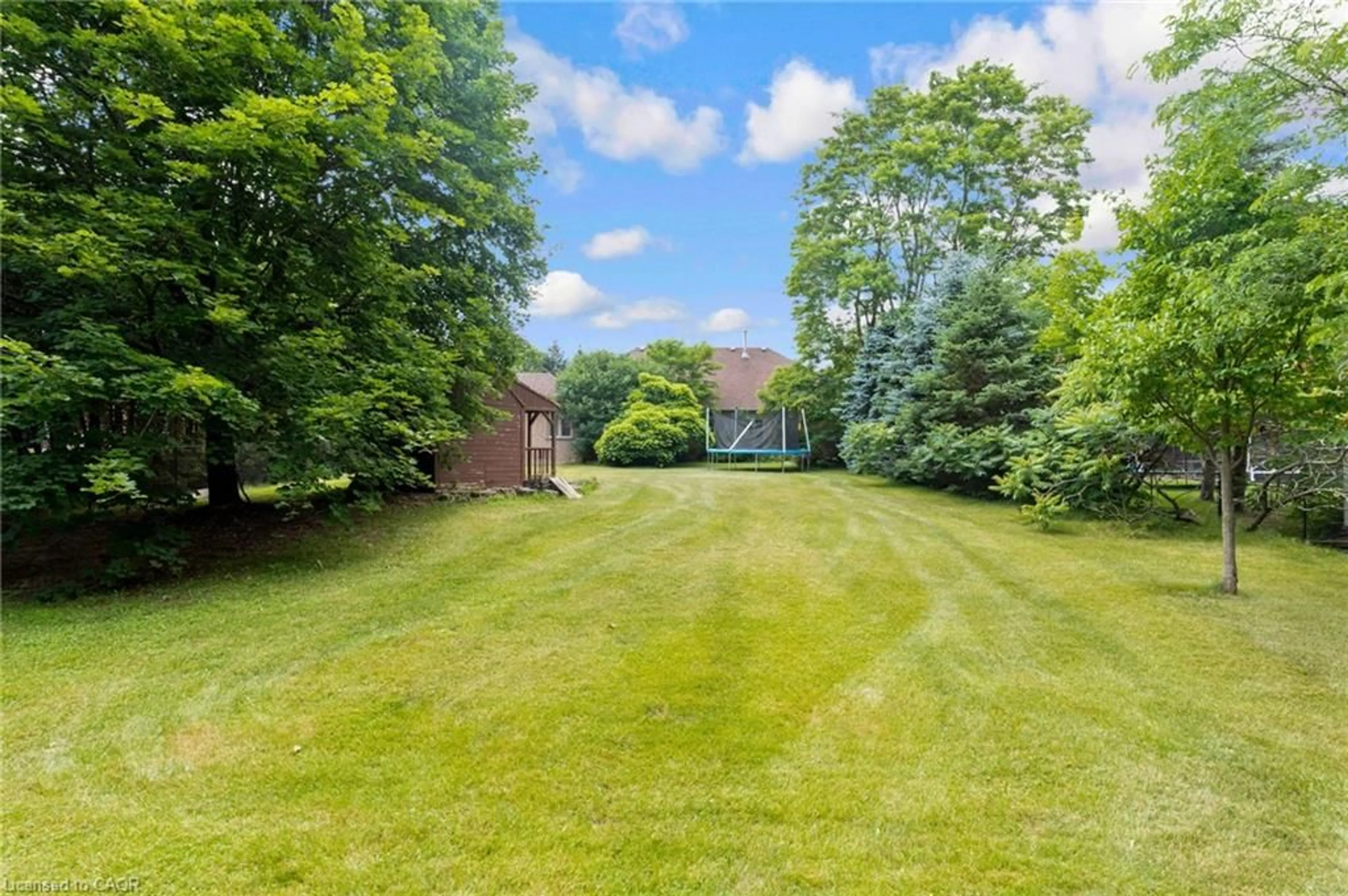 A pic from outside/outdoor area/front of a property/back of a property/a pic from drone, unknown for 3 Appaloosa Trail, Carlisle Ontario L0R 1H3