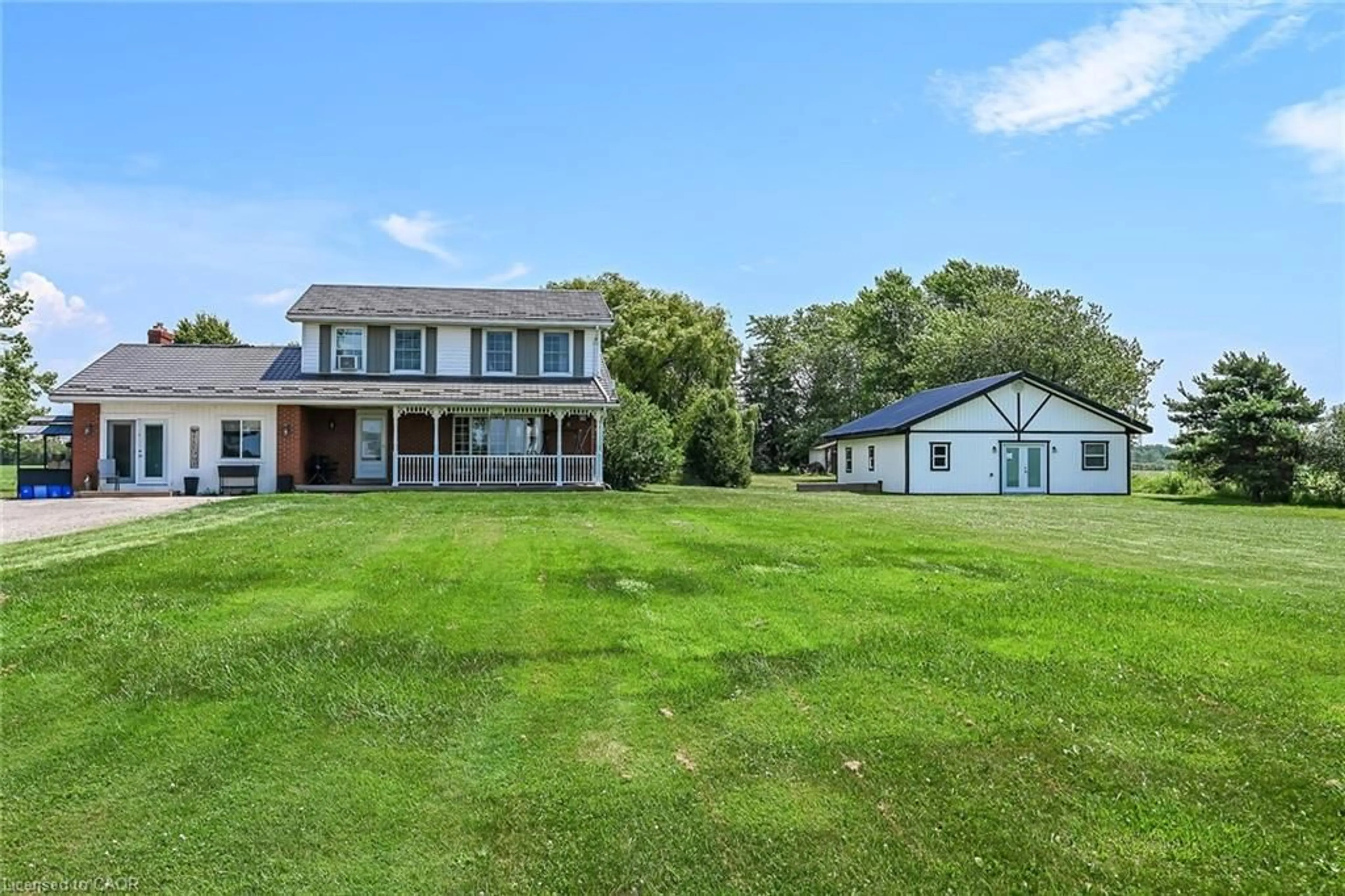 A pic from outside/outdoor area/front of a property/back of a property/a pic from drone, water/lake/river/ocean view for 1284 Cheapside Rd, Jarvis Ontario N0A 1J0