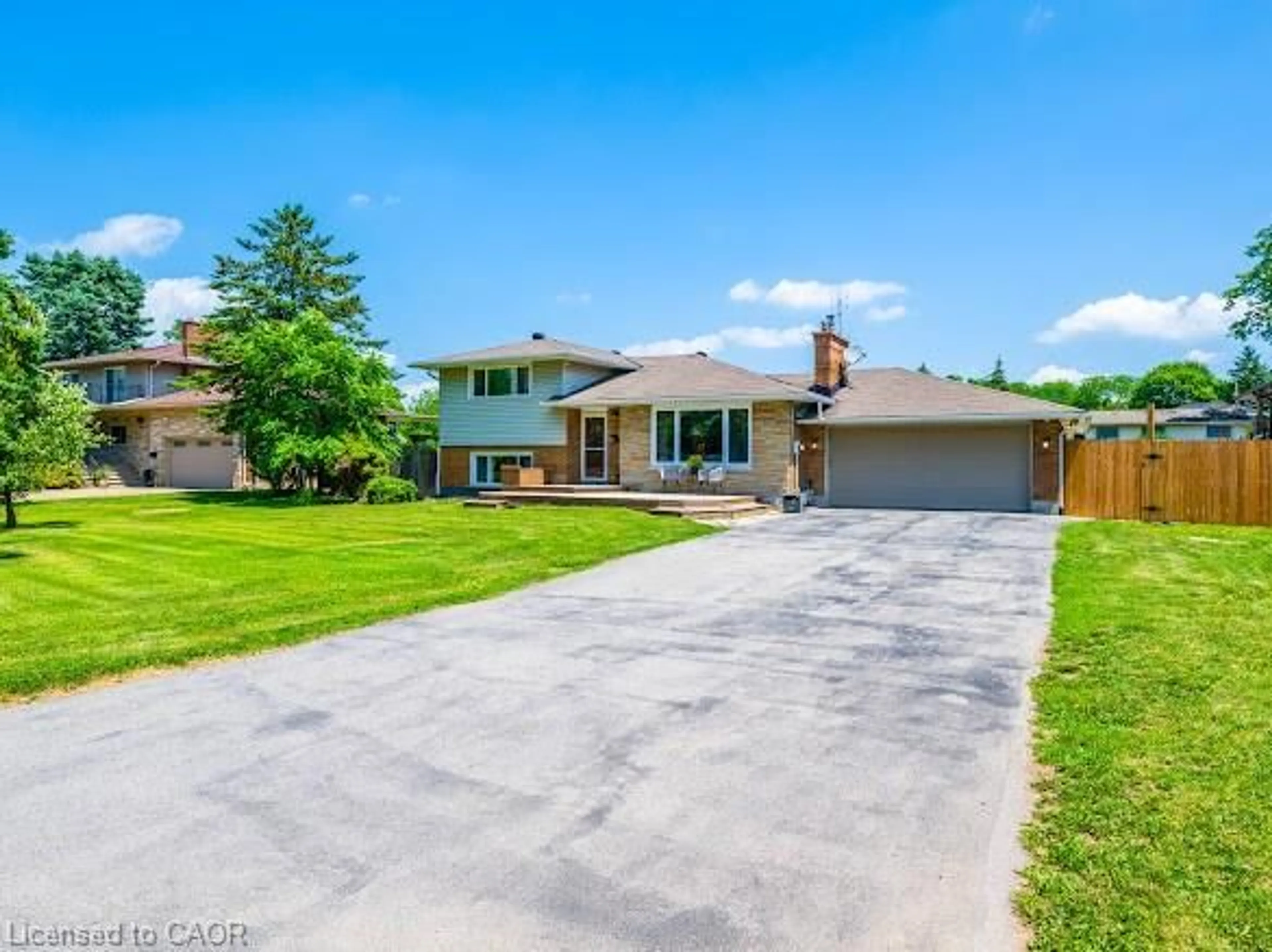 Unknown for 16 Woodmount Dr, St. Catharines Ontario L2T 2X9