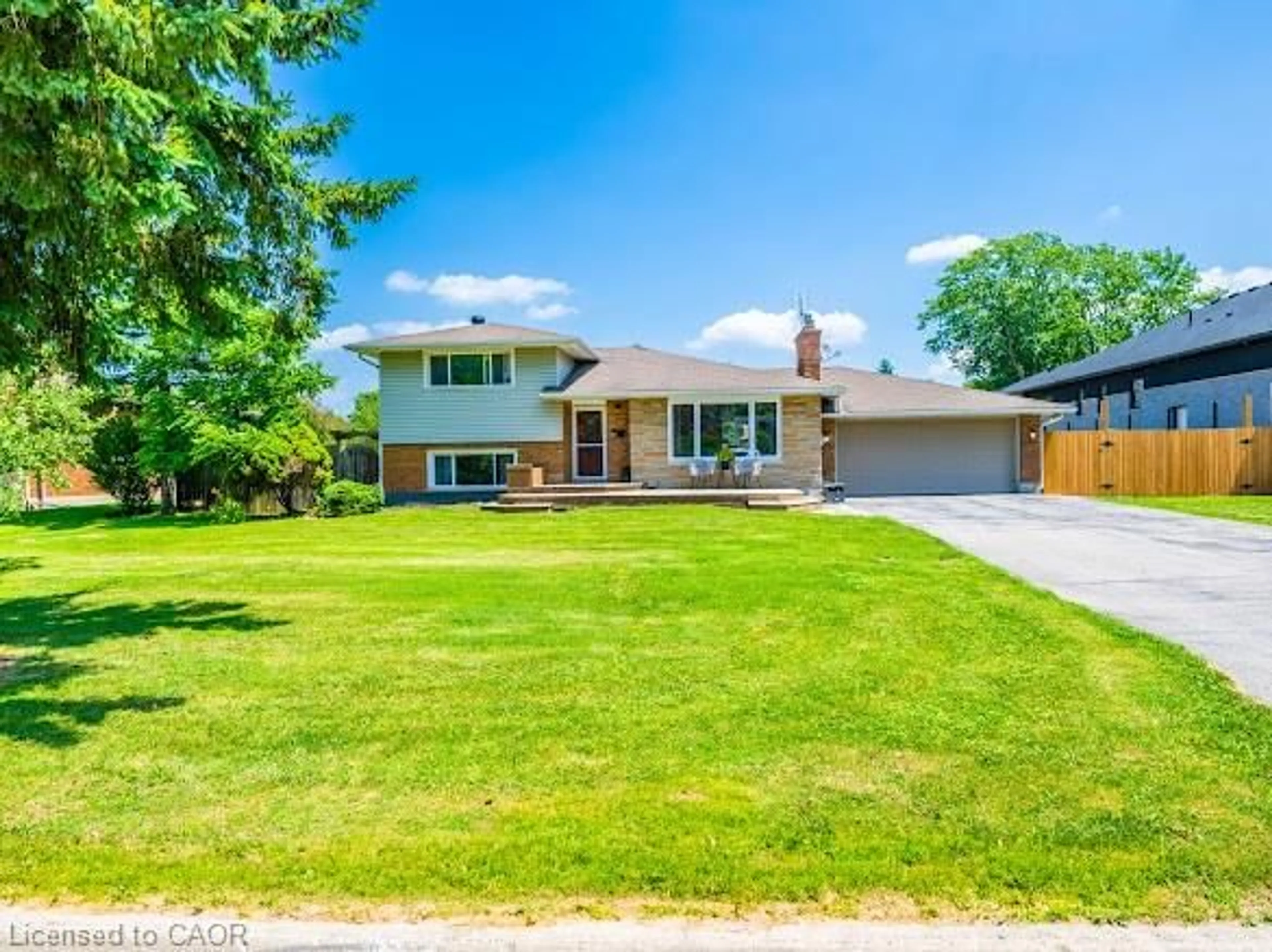 Unknown for 16 Woodmount Dr, St. Catharines Ontario L2T 2X9