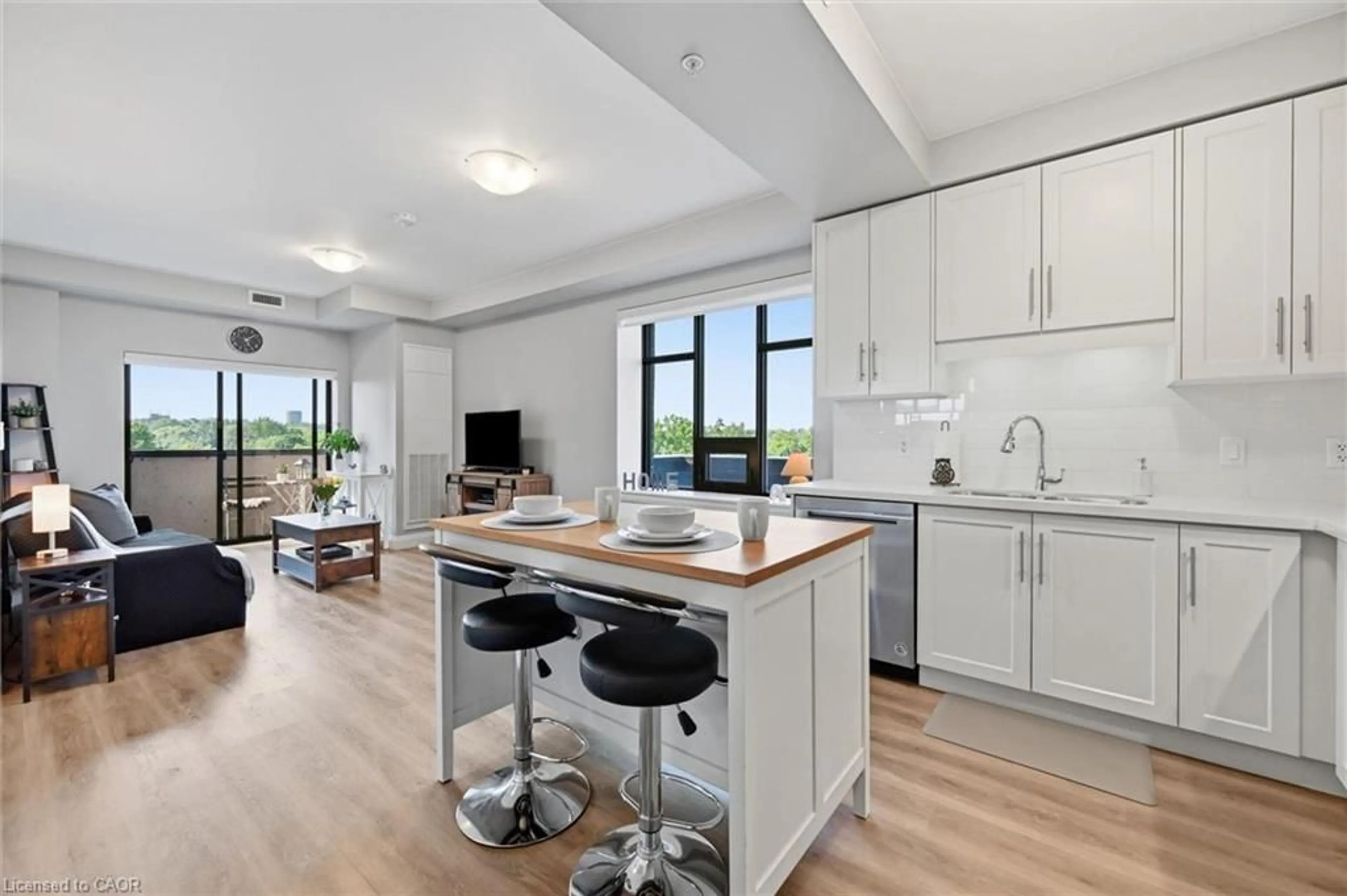 Open concept kitchen, unknown for 30 Hamilton St #411, Waterdown Ontario L8B 1V8