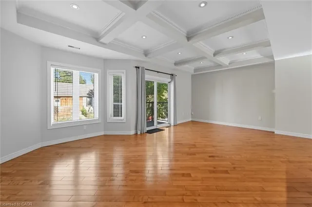 88 Wood St, Hamilton 4