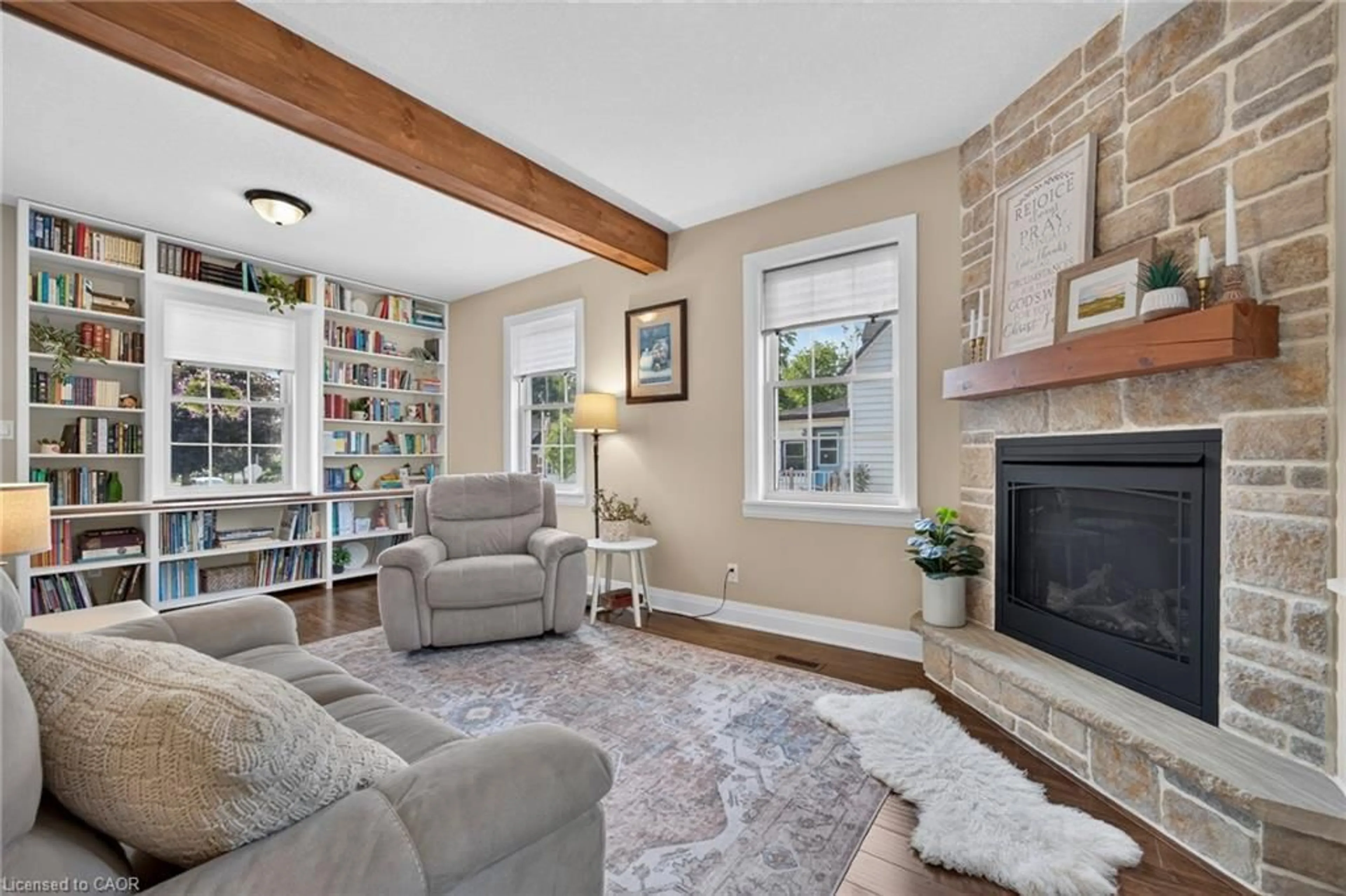 Living room with furniture, unknown for 165 Woodstock St, Tavistock Ontario N0B 2R0
