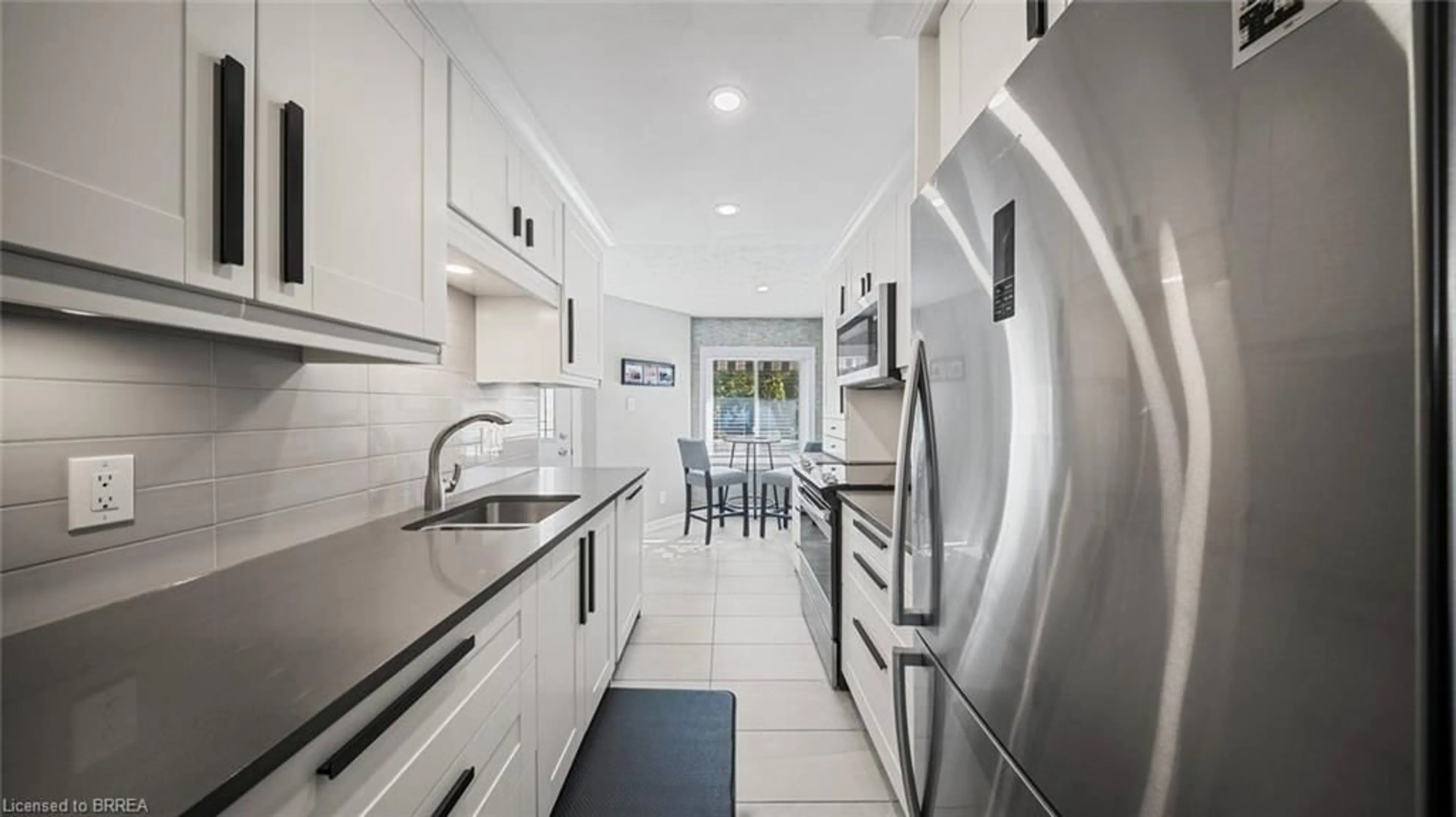 Standard kitchen, ceramic/tile floor for 23 Freeman Cres, Simcoe Ontario N3Y 5J9