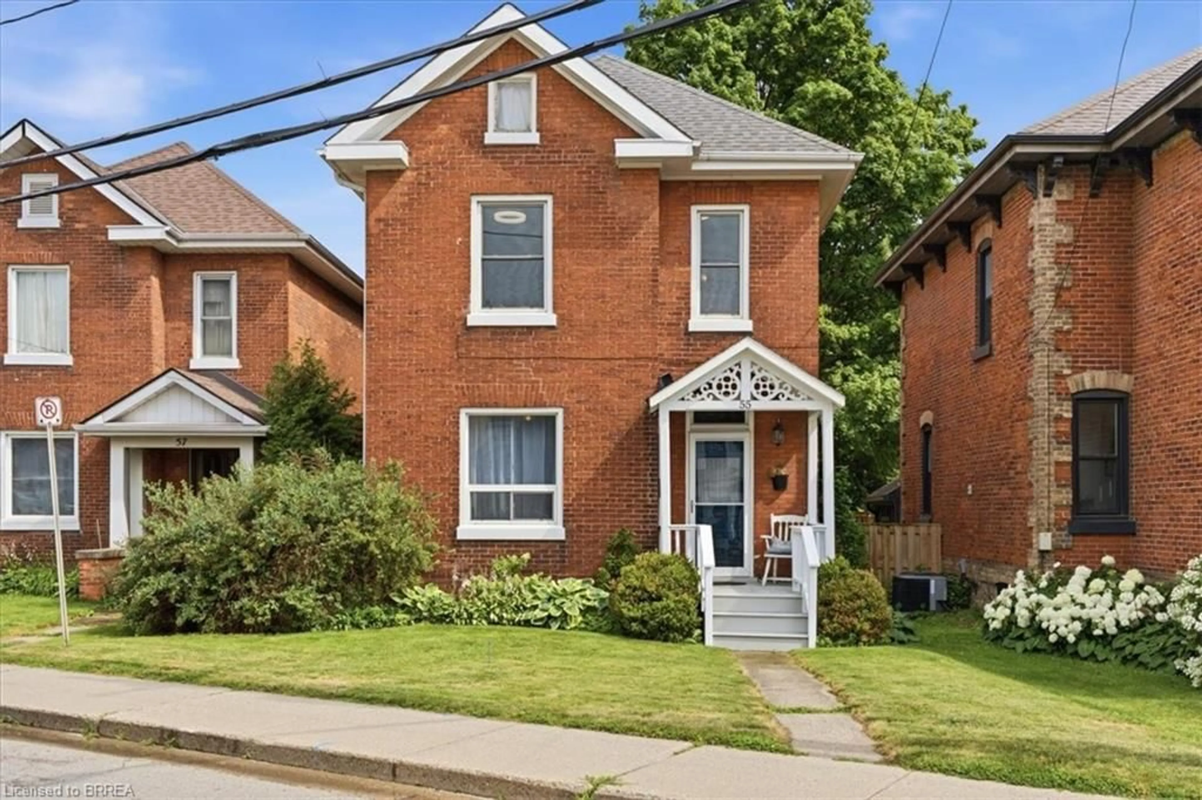 Home with brick exterior material, street for 55 William St, Paris Ontario N3L 1L4