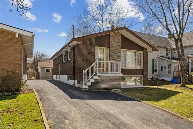 11 Duff St, Hamilton 3