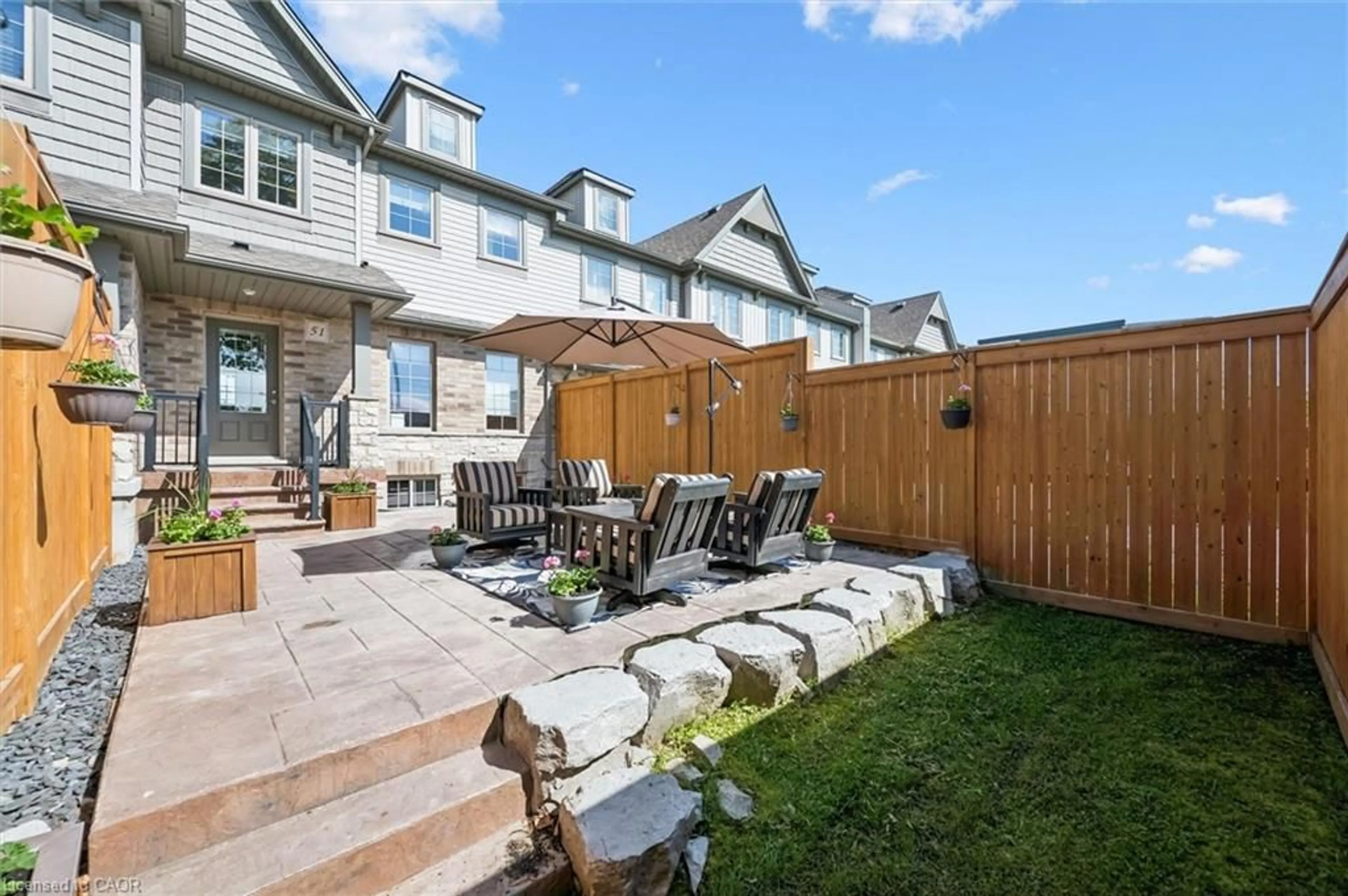 Patio, street for 51 Jeffrey Dr, Guelph Ontario N1E 0M4