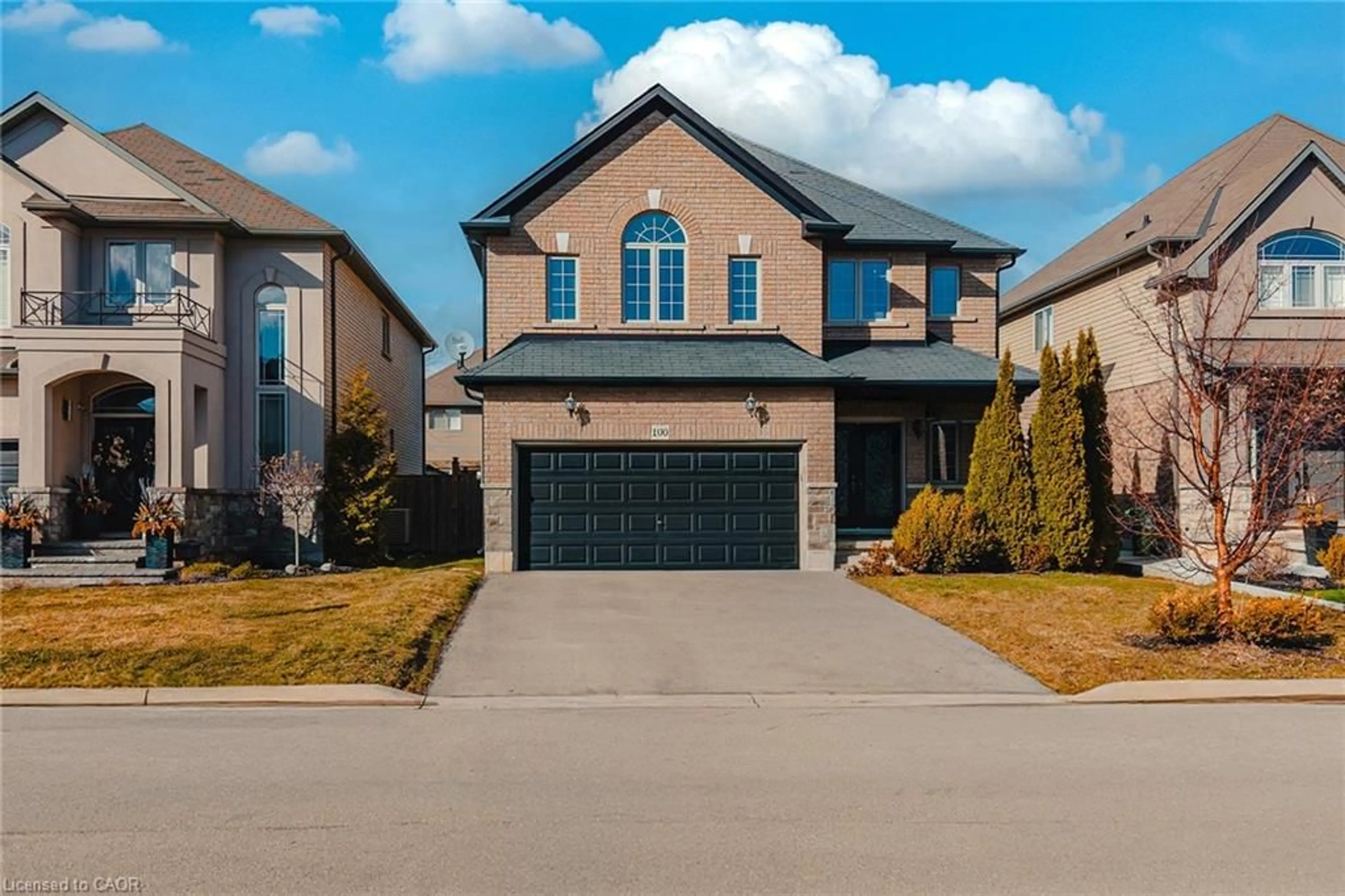 Home with brick exterior material, street for 100 Garinger Cres, Binbrook Ontario L0R 1C0