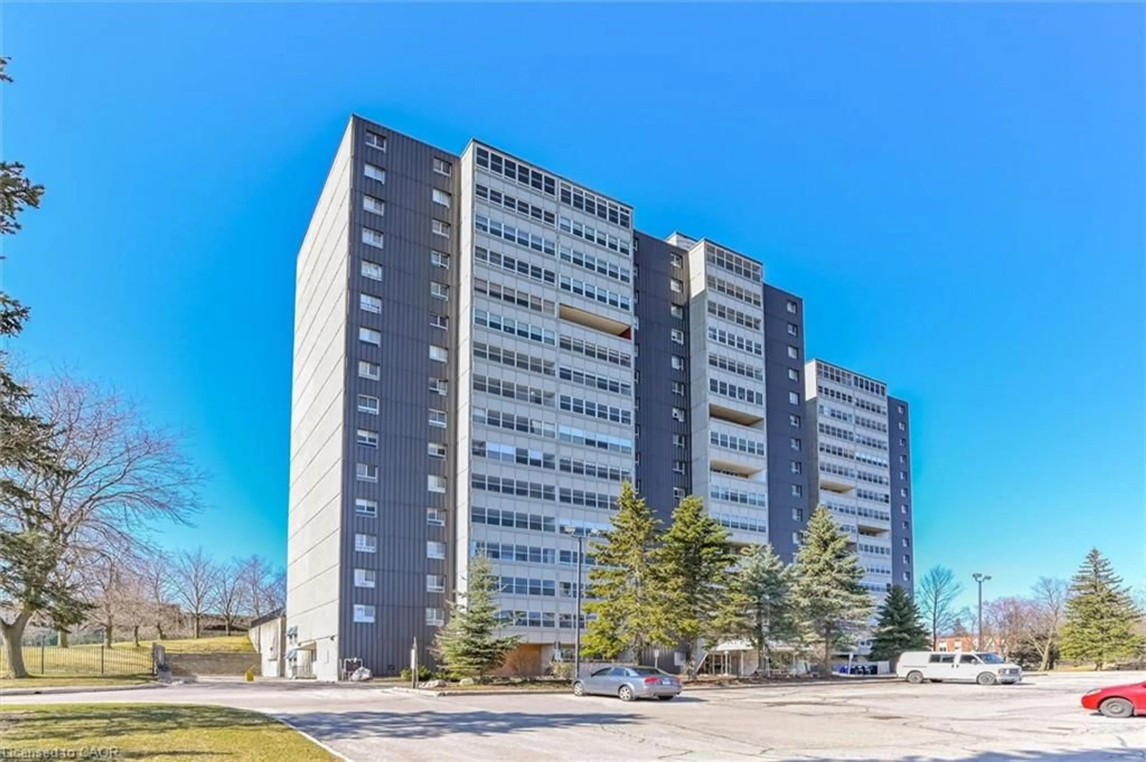 Unknown for 225 Harvard Pl #310, Waterloo Ontario N2J 4H4