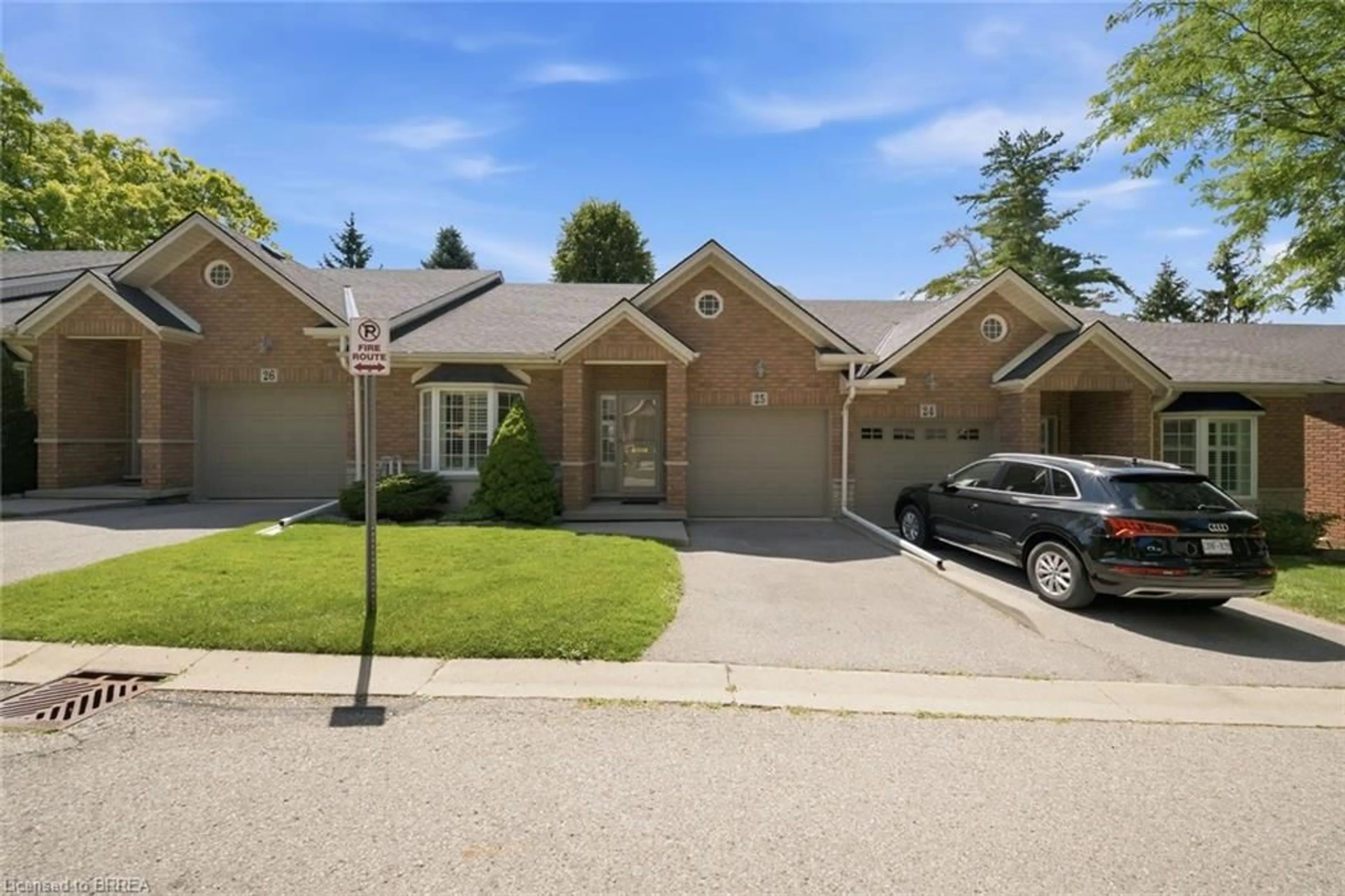 Home with brick exterior material, street for 24 Hardy Rd #25, Brantford Ontario N3T 5K6