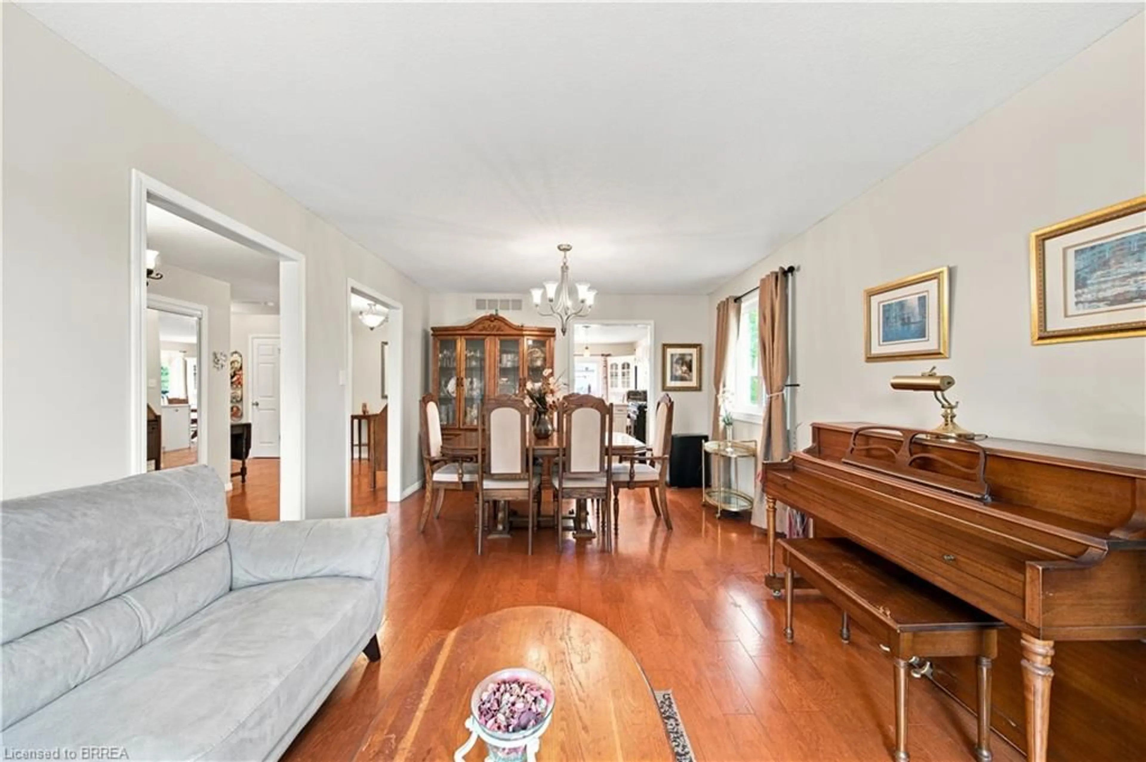 Dining room, unknown for 41 Griffiths Dr, Paris Ontario N3L 4B6