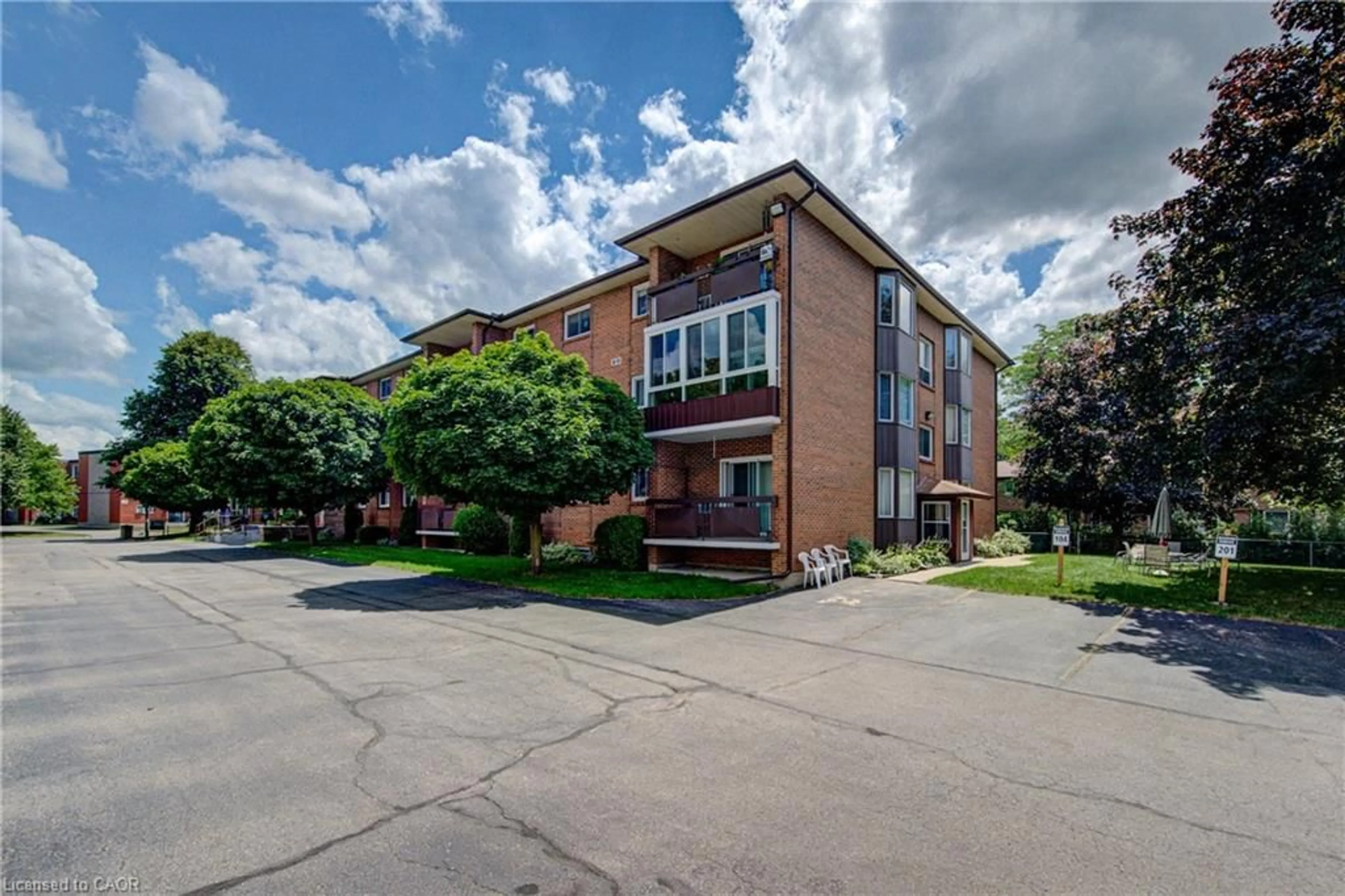 Unknown for 67 Breckenridge Dr #308, Kitchener Ontario N2B 3R8