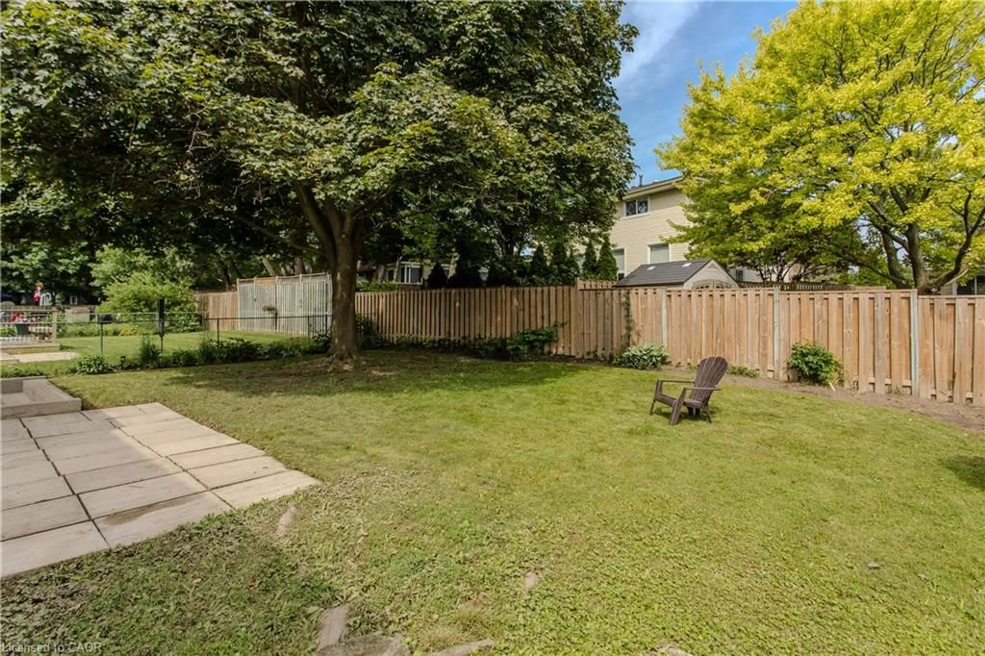 Patio, street for 2915 Saint Malo Cir, Mississauga Ontario L5N 1S8
