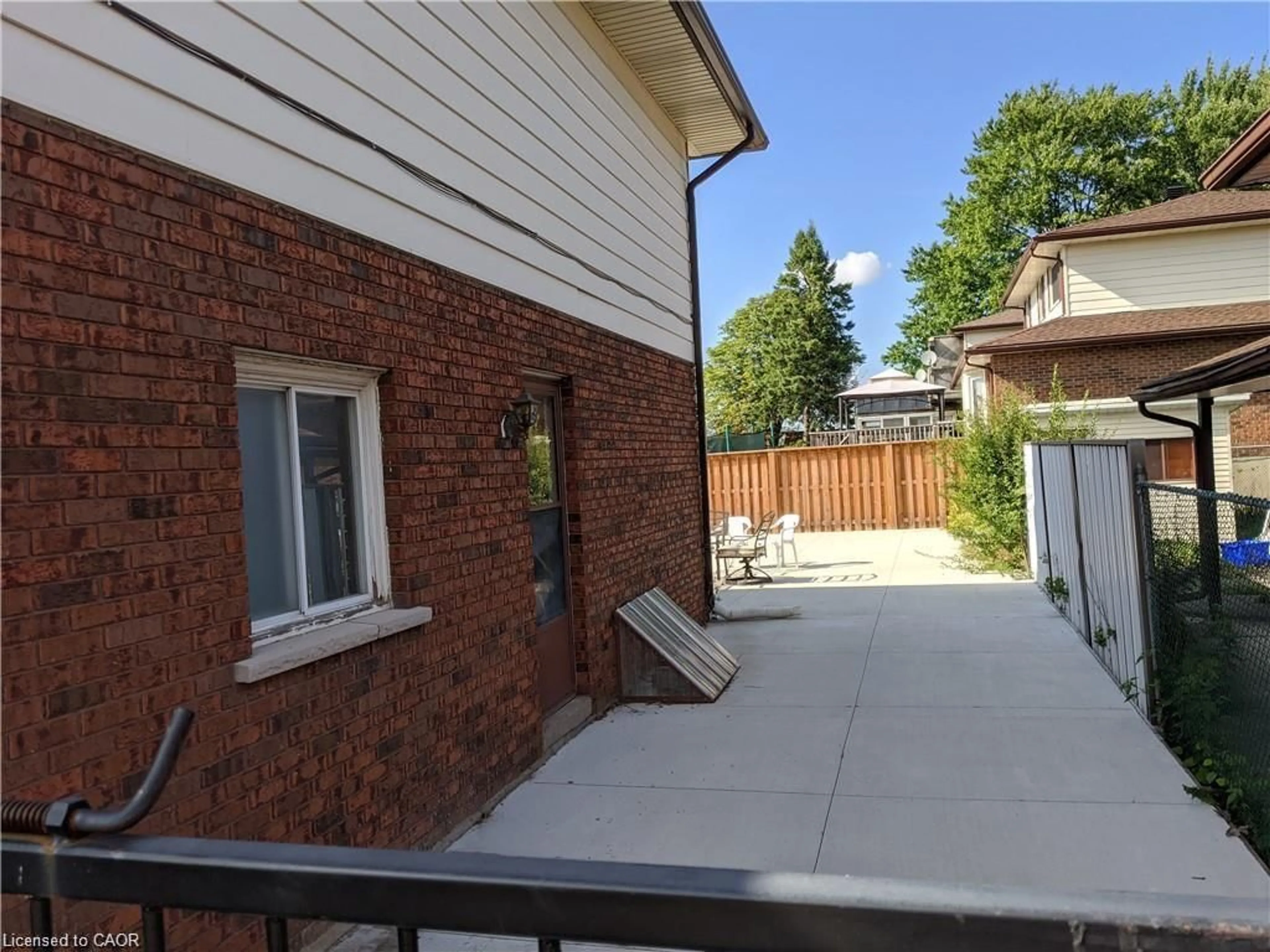 Patio, street for 84 Amherst Dr, Kitchener Ontario N2P 1C9