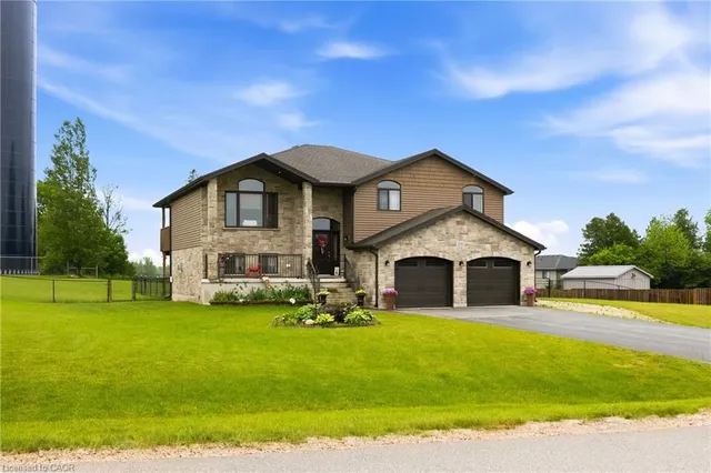 206 Meredith Way, Grey 5