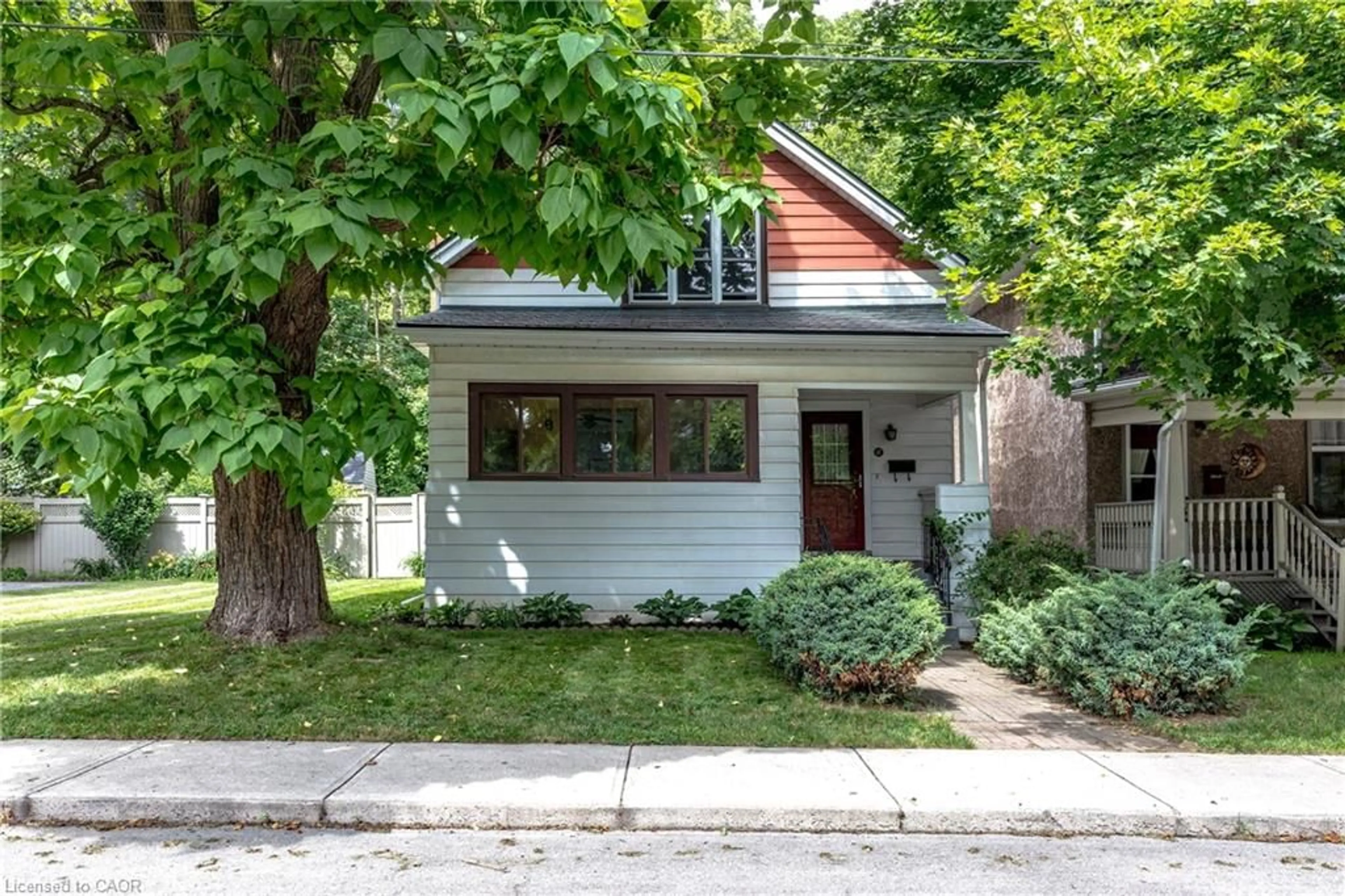 Unknown for 47 Witherspoon St, Dundas Ontario L9H 2C4