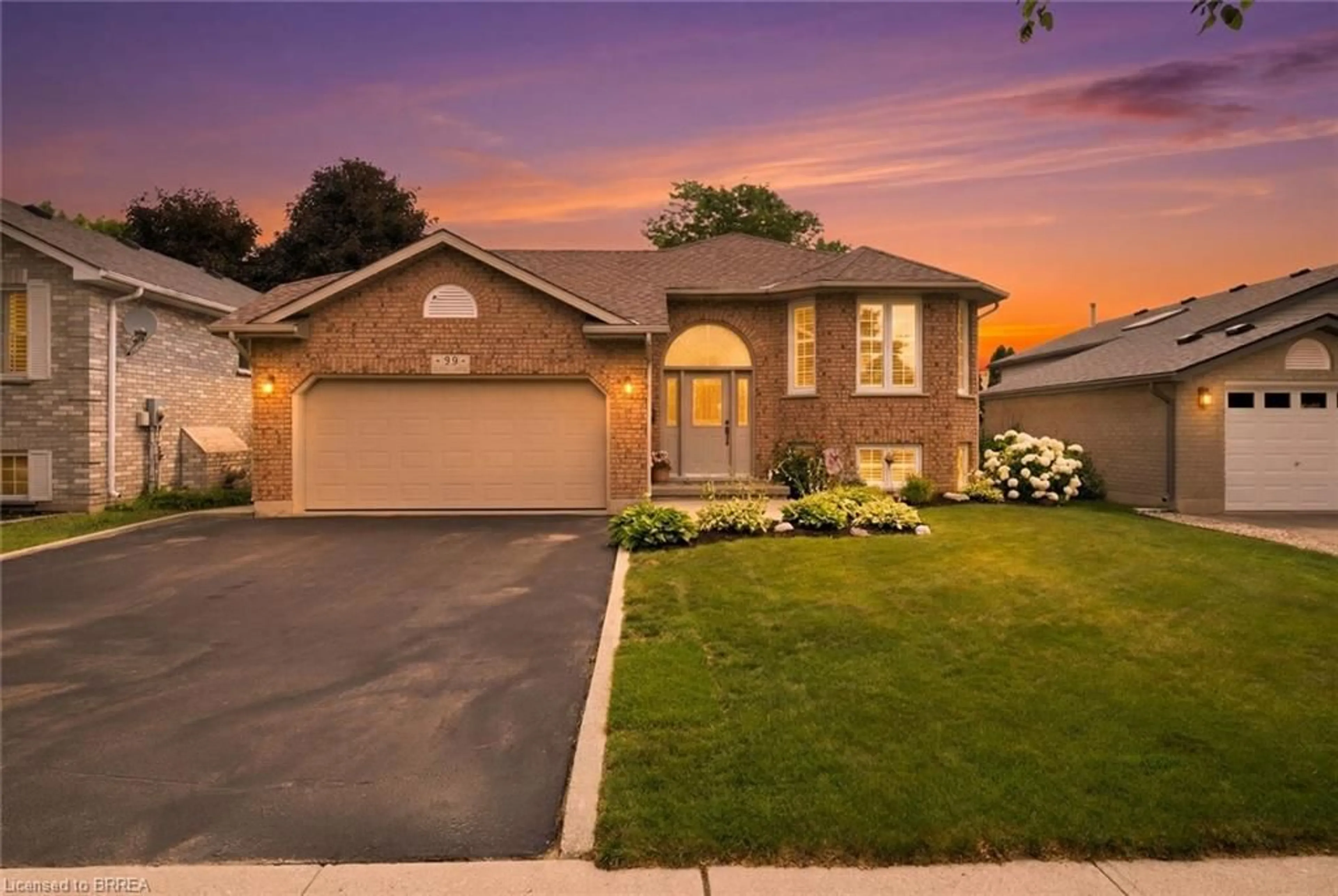 Home with brick exterior material, street for 38 Olivetree Rd, Brantford Ontario N3R 7X2