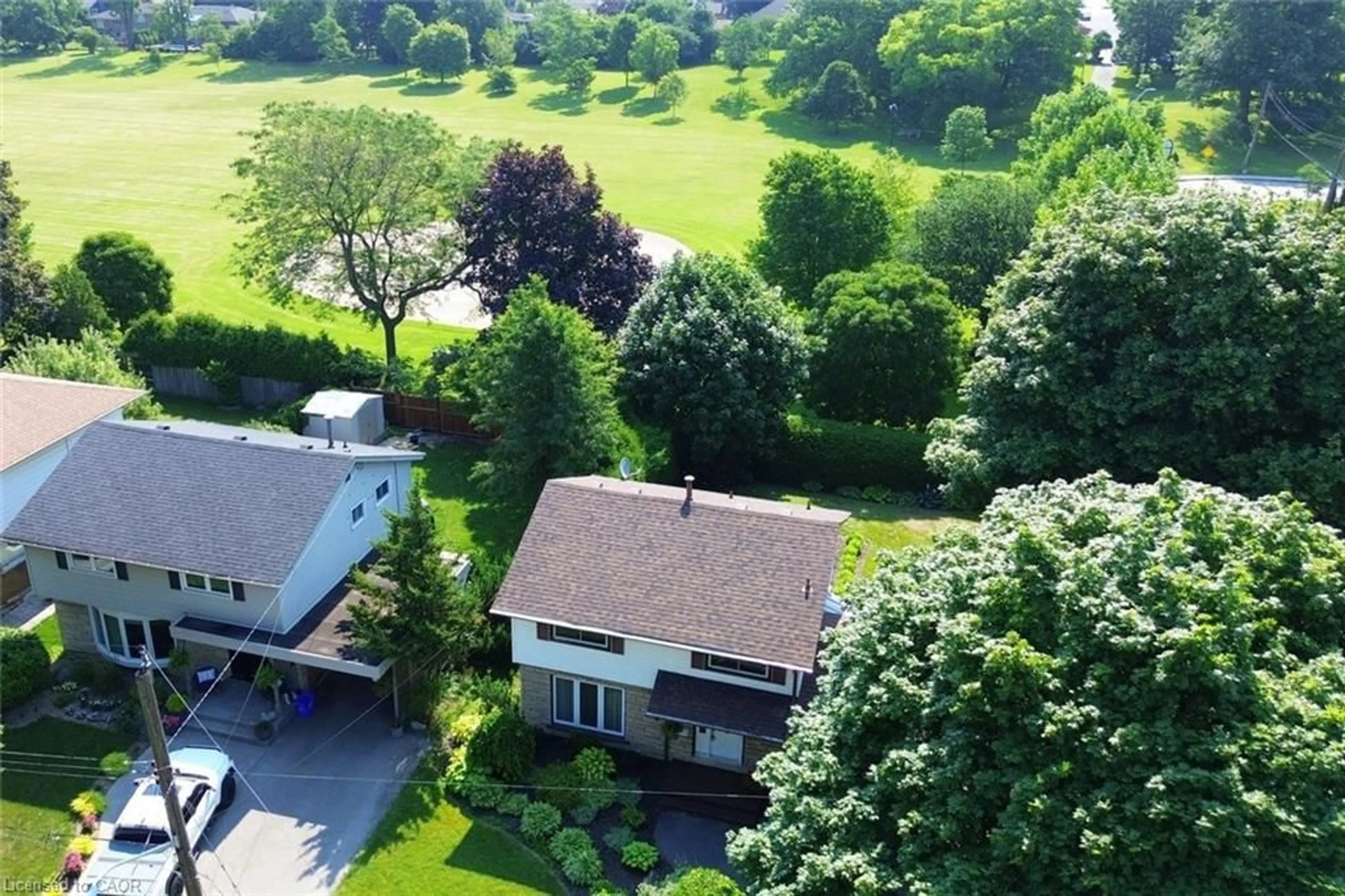 A pic from outside/outdoor area/front of a property/back of a property/a pic from drone, street for 2 Price Ave, Hamilton Ontario L9C 1K3