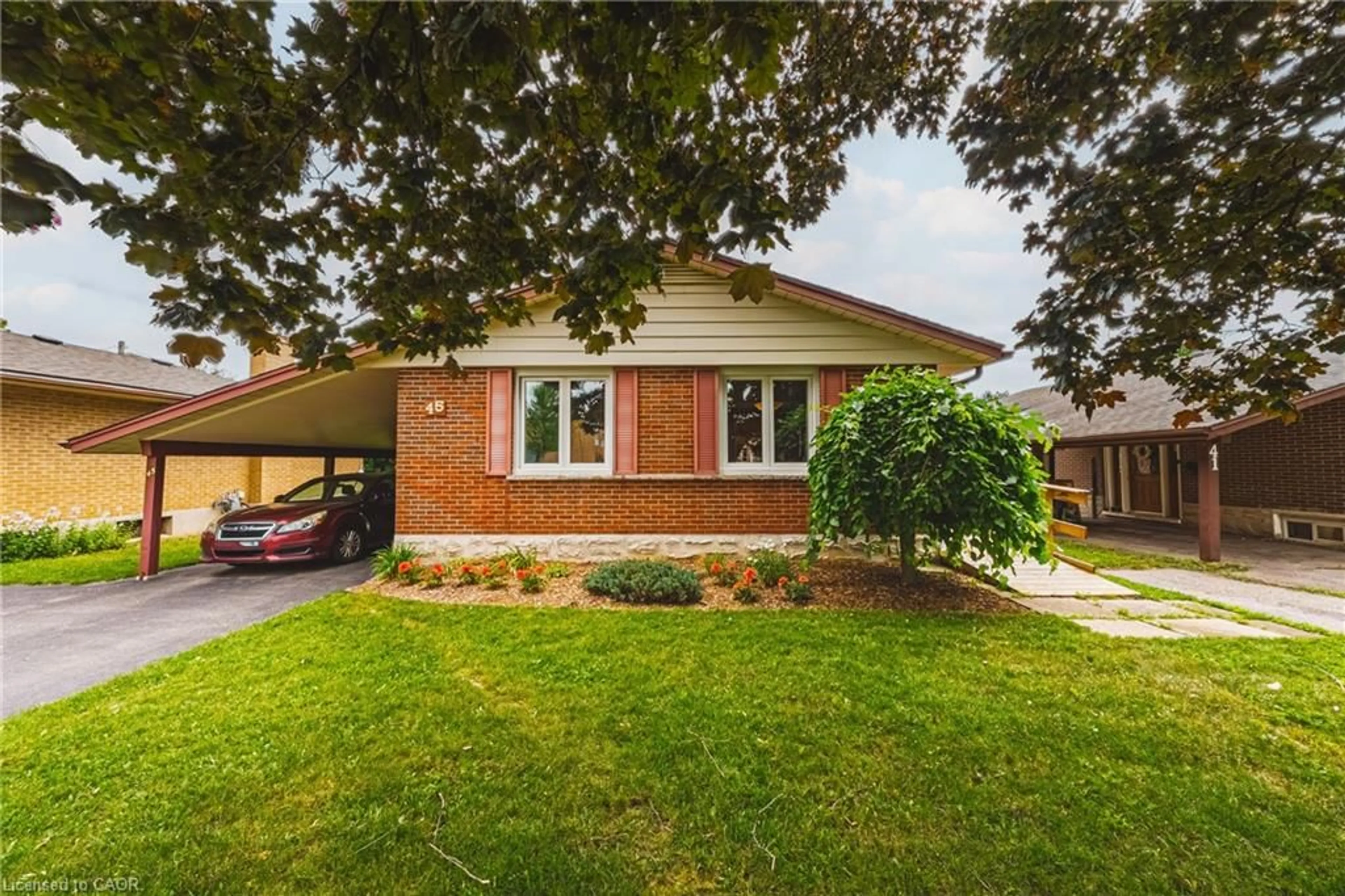 Home with brick exterior material, street for 45 Gail St, Cambridge Ontario N1R 4M3