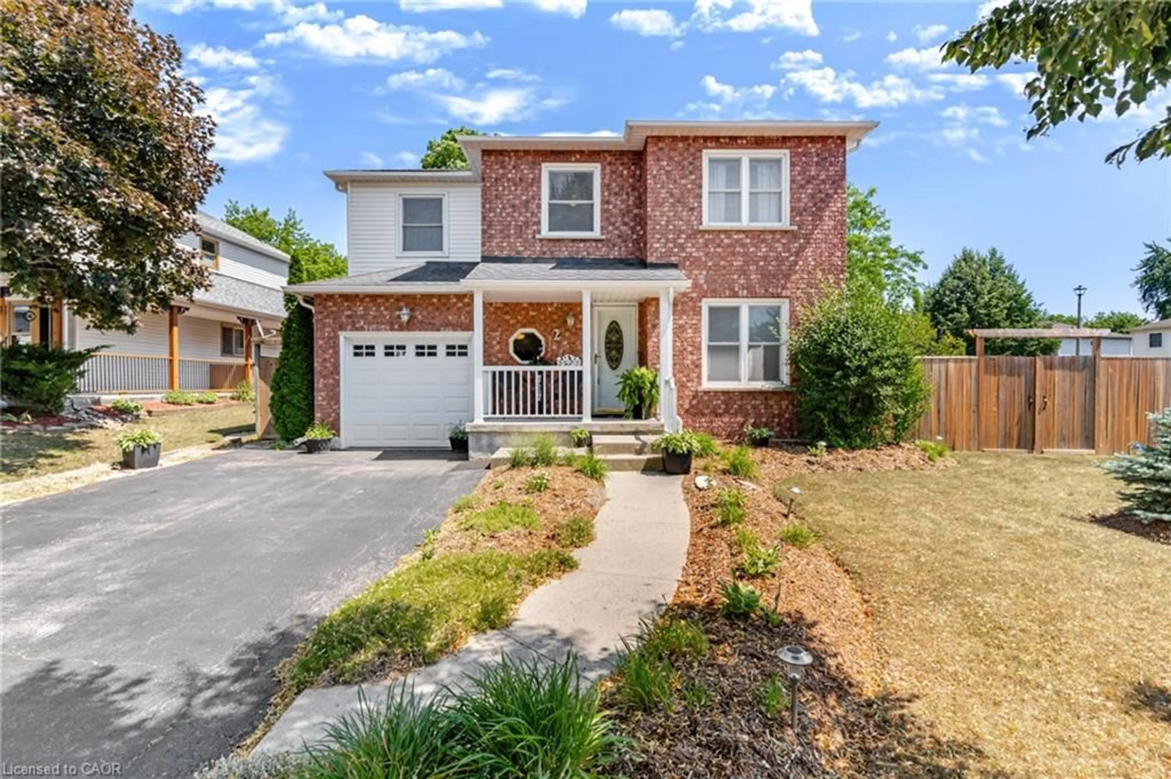 Home with brick exterior material, street for 2 Broom St, Ayr Ontario N0B 1E0