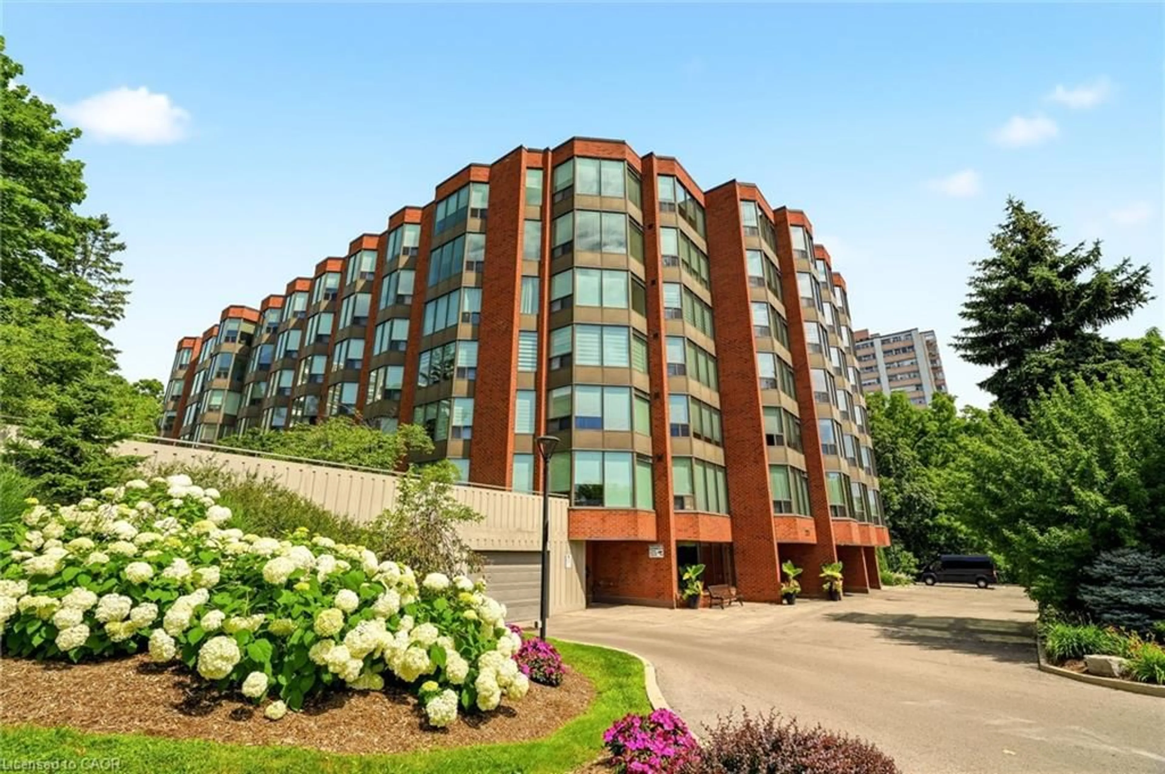 Unknown for 2121 Lakeshore Rd #507, Burlington Ontario L7R 1C9