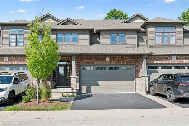 254 Gosling Gardens Ave #11, Guelph 2