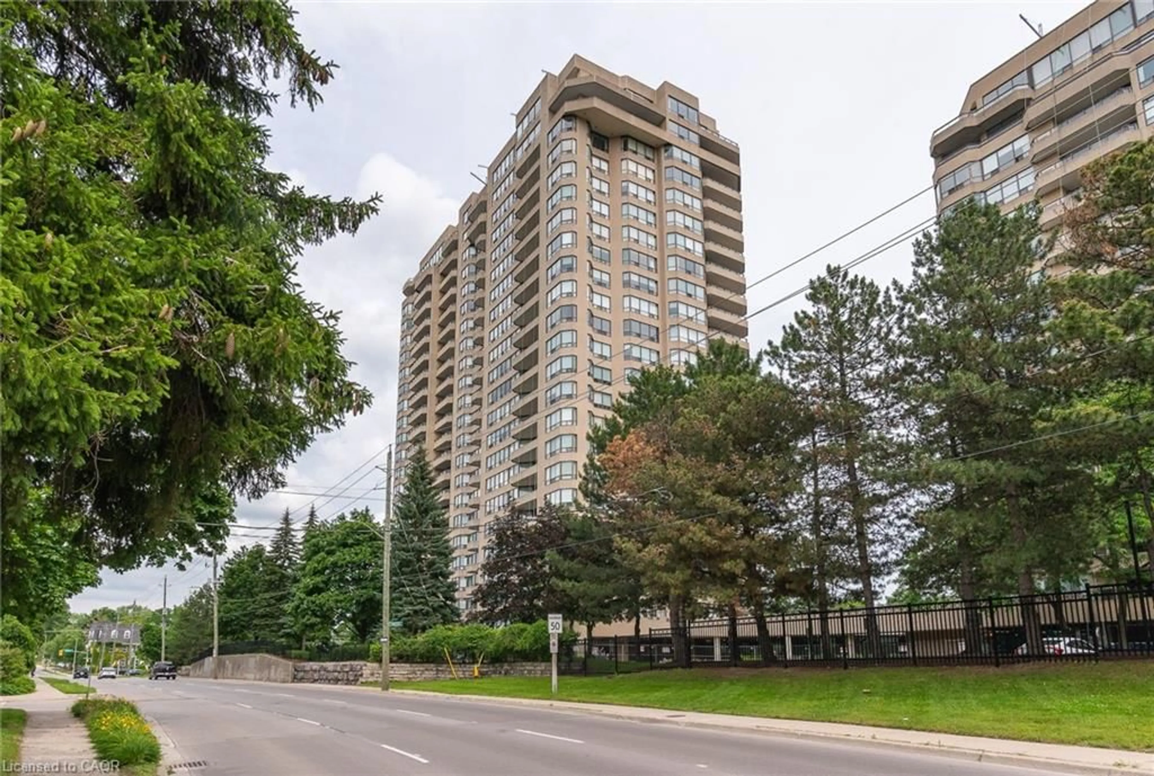 Unknown for 6 Willow St #2008, Waterloo Ontario N2J 4S3